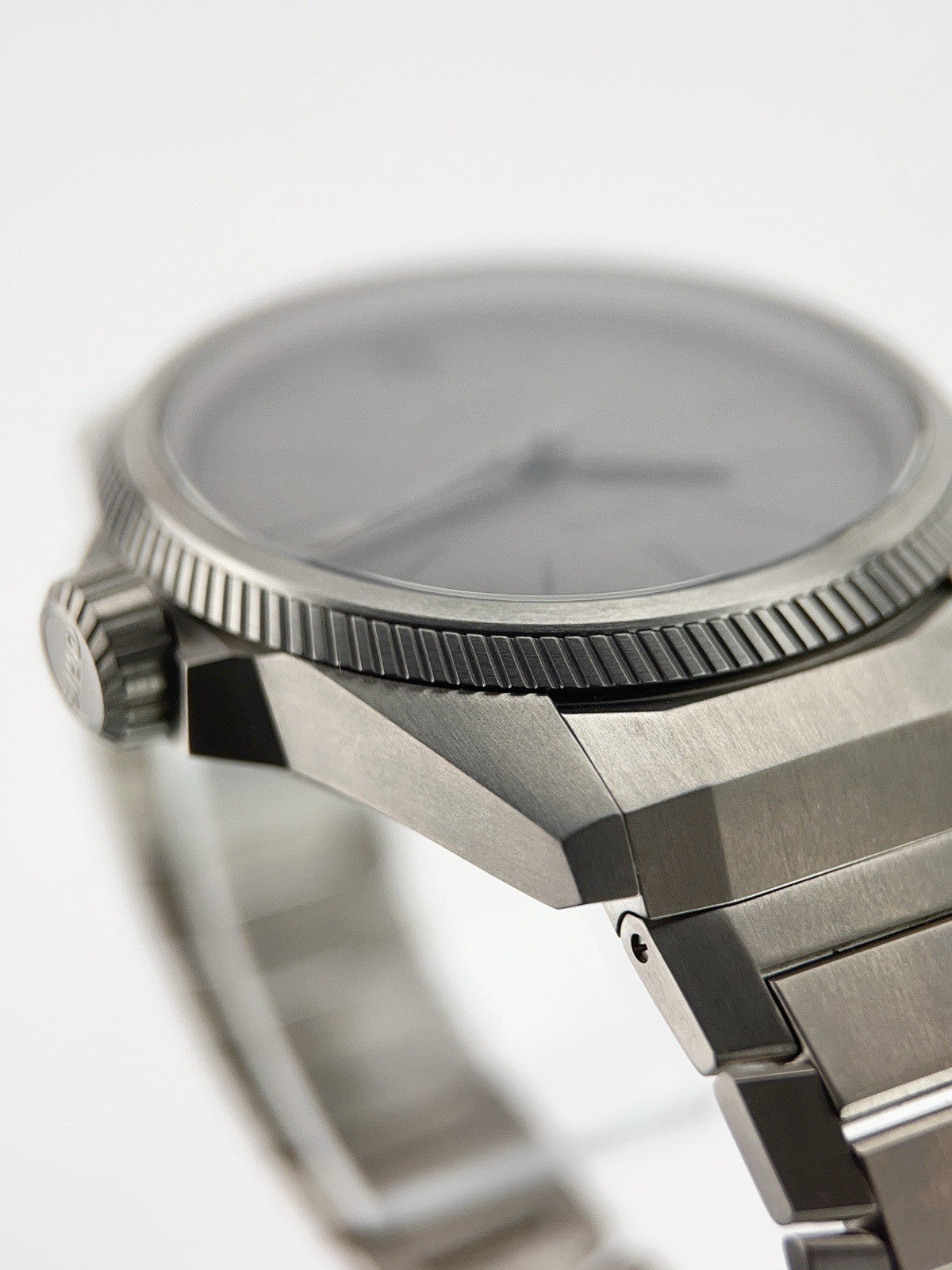 Oris ProPilot X Titanium Grey Dial 39mm Automatic Men's Watch 01 400 7778 7153
