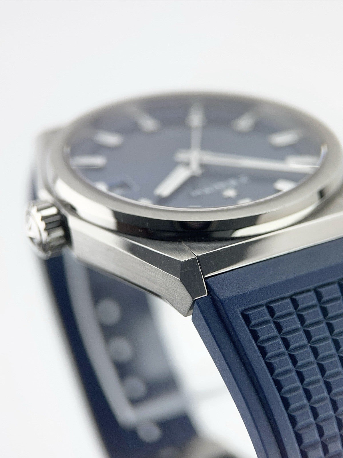Zenith Defy Titanium Blue Dial 95.9000.670/51.R790