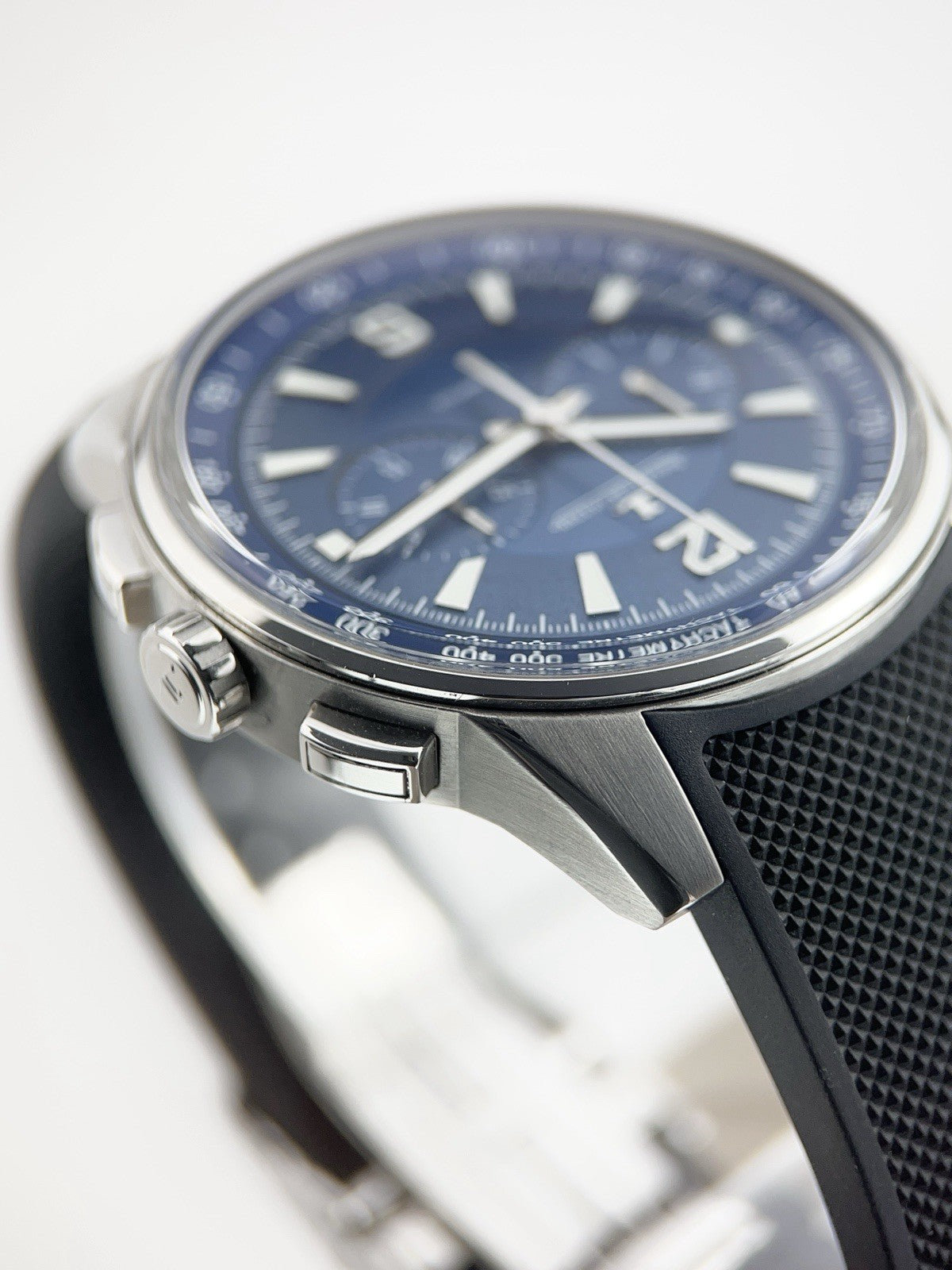 Jaeger-LeCoultre Polaris Stainless Steel Blue Dial 42mm Automatic Mens Watch
