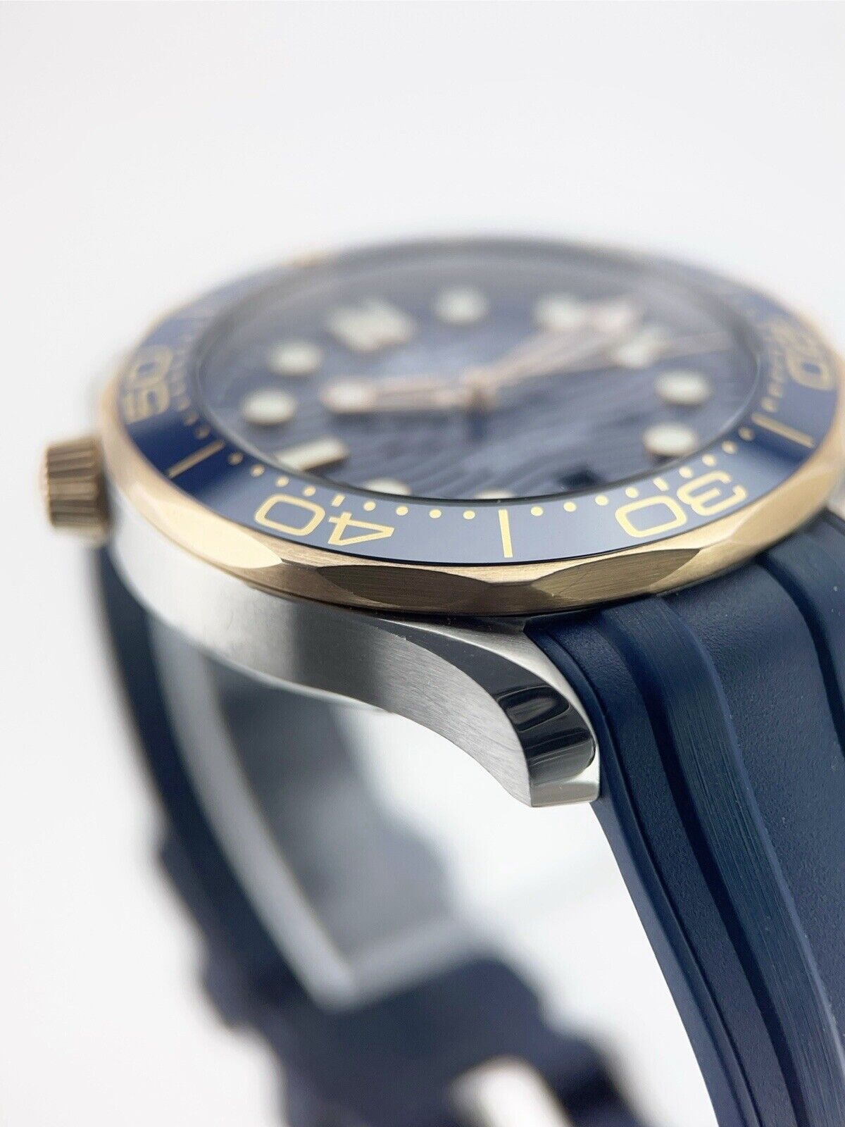 Omega Seamaster Diver 300 Steel Blue Dial 42mm Automatic 210.22.42.20.03.002