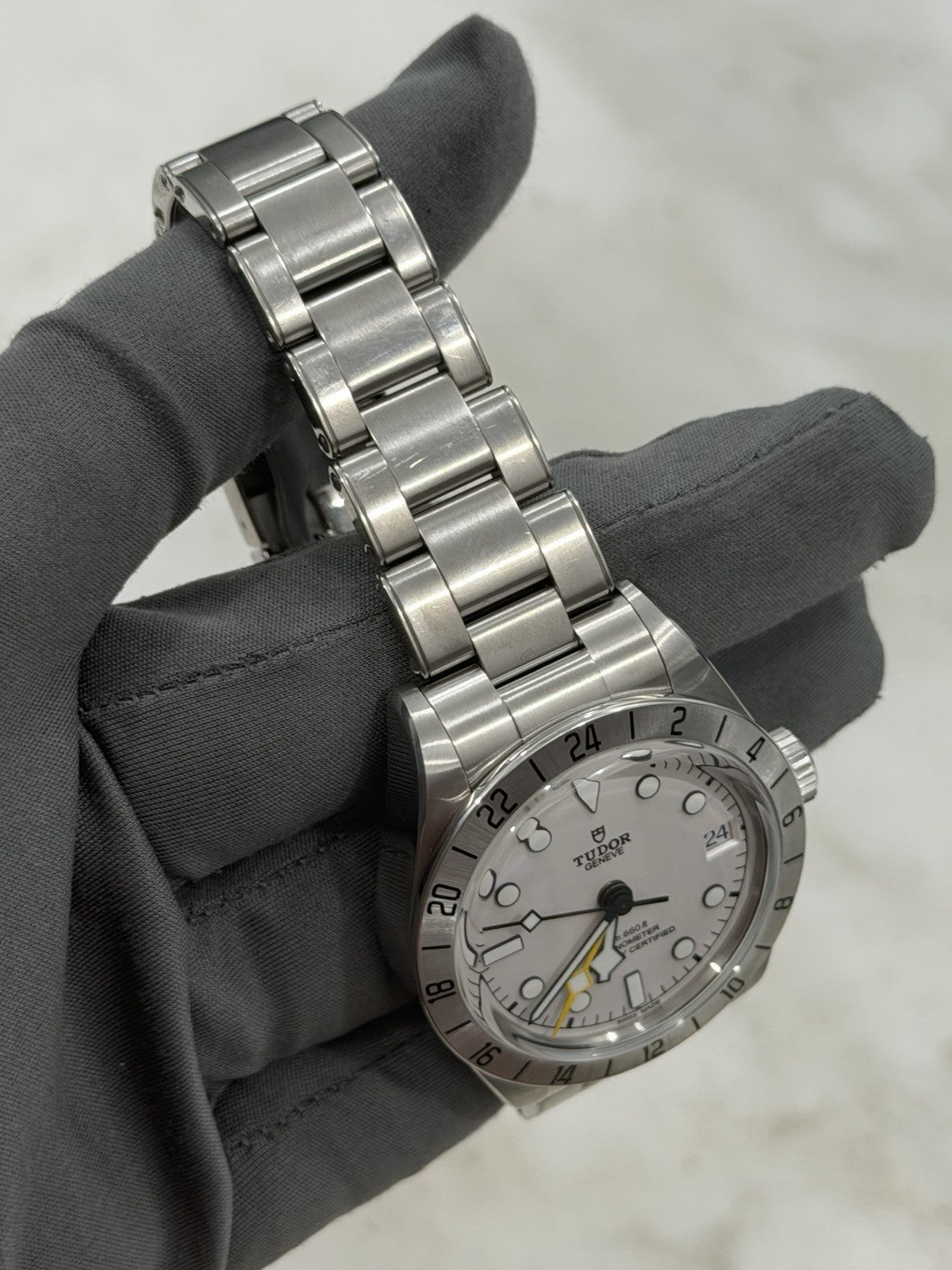 2025 Tudor Black Bay Pro White Dial Stainless Steel 39mm Mens Watch 79470