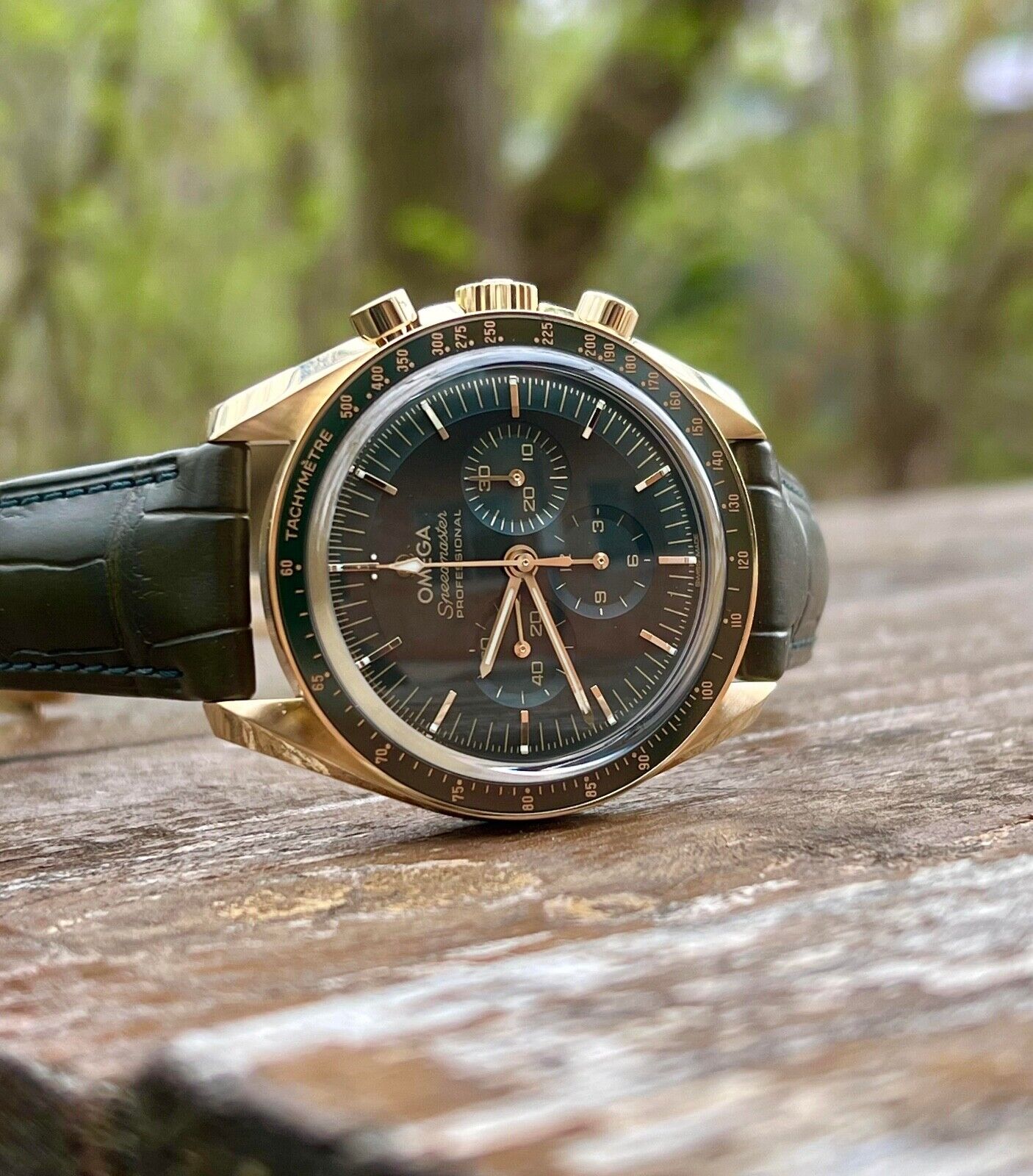 Omega speedmaster online green