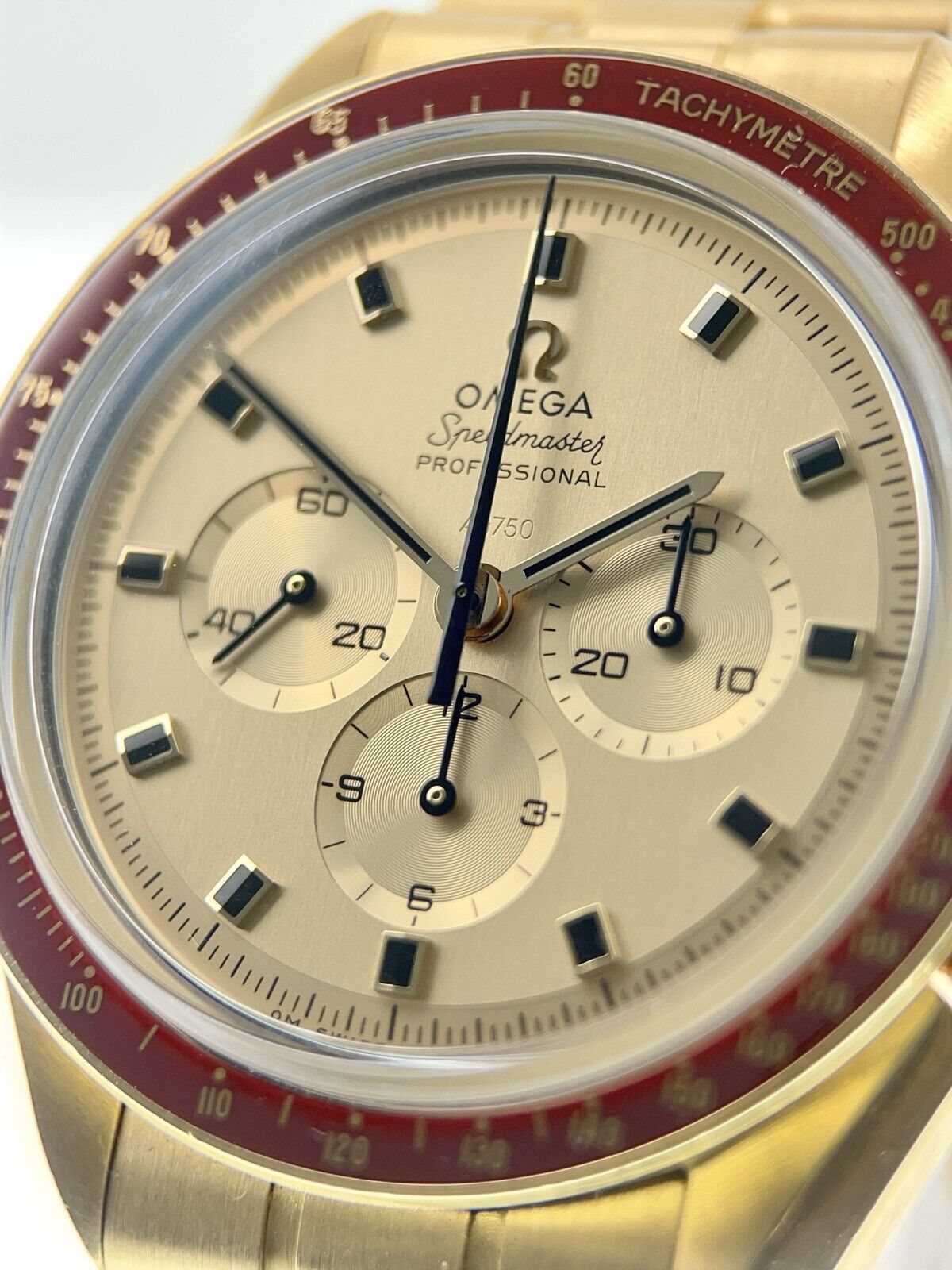 Omega Speedmaster Apollo 18k Rose Gold Gold Dial 42mm Manual 310.60.42.50.99.001