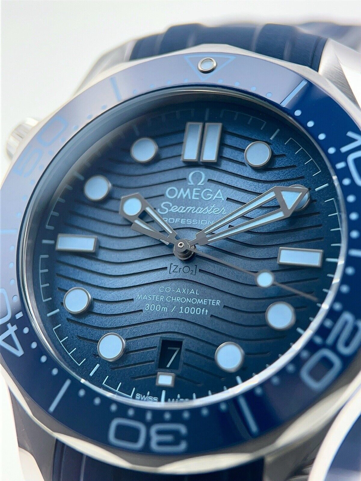 NEW Omega Seamaster Diver 300m Summer Blue Steel 42mm Automatic Men’s Watch