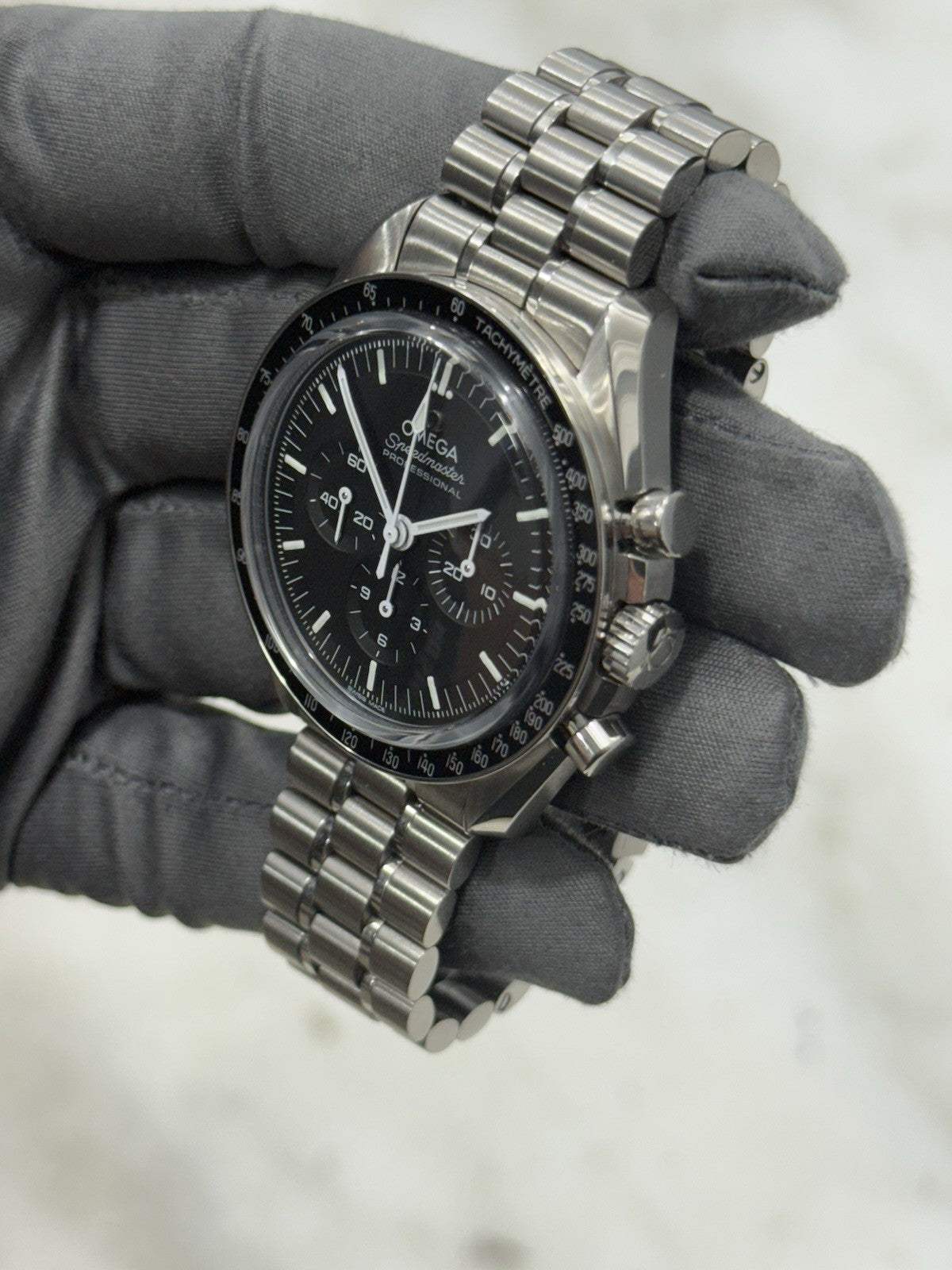 2025 Omega Speedmaster Moonwatch 42mm Black Dial Sapphire 310.30.42.50.01.002