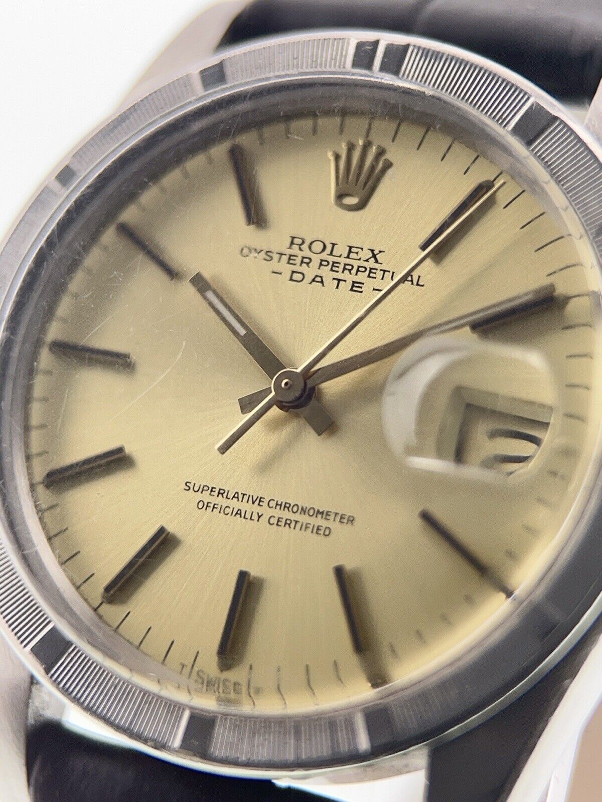 Rolex Oyster Perpetual Date Steel Silver Dial 34mm Automatic Men’s Watch 1501