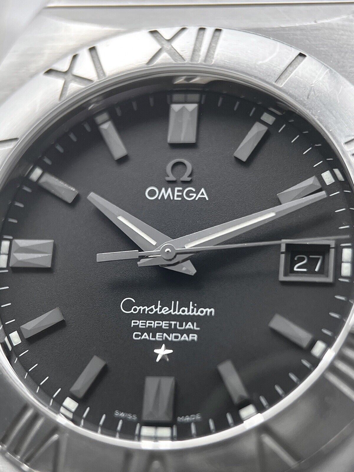 Omega Constellation Double Eagle 1513.51.00 38MM Quartz Movement Mens Date Watch
