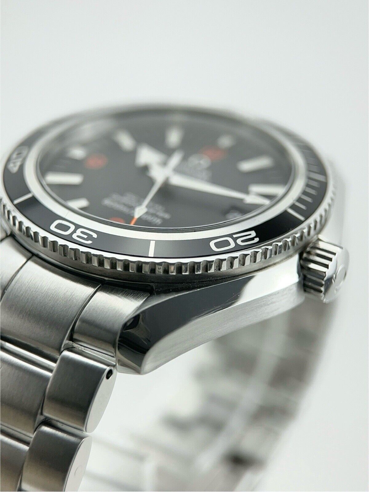 Omega Seamaster Planet Ocean Steel Black 42mm Automatic Men’s Watch 2201.51.00