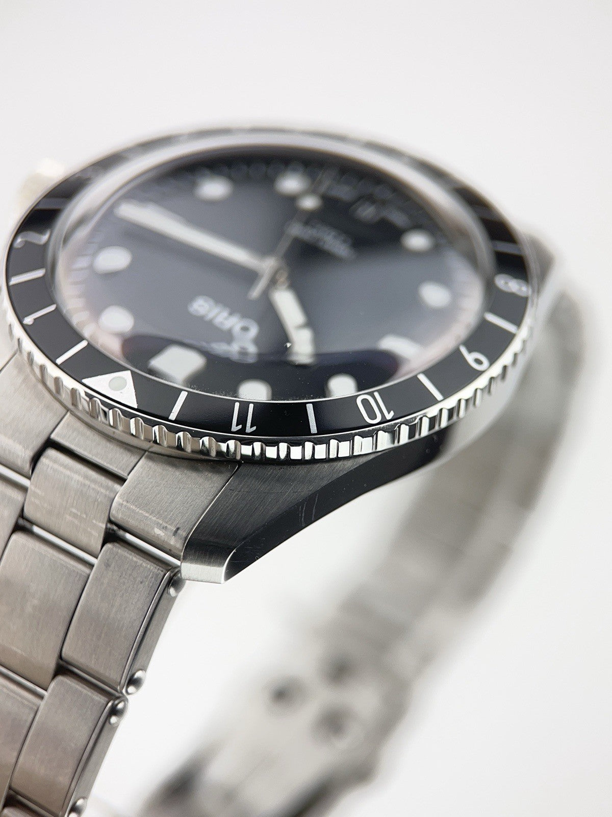 Oris Divers Sixty-Five 12H Calibre 400 Steel Automatic Men's Watch 7772