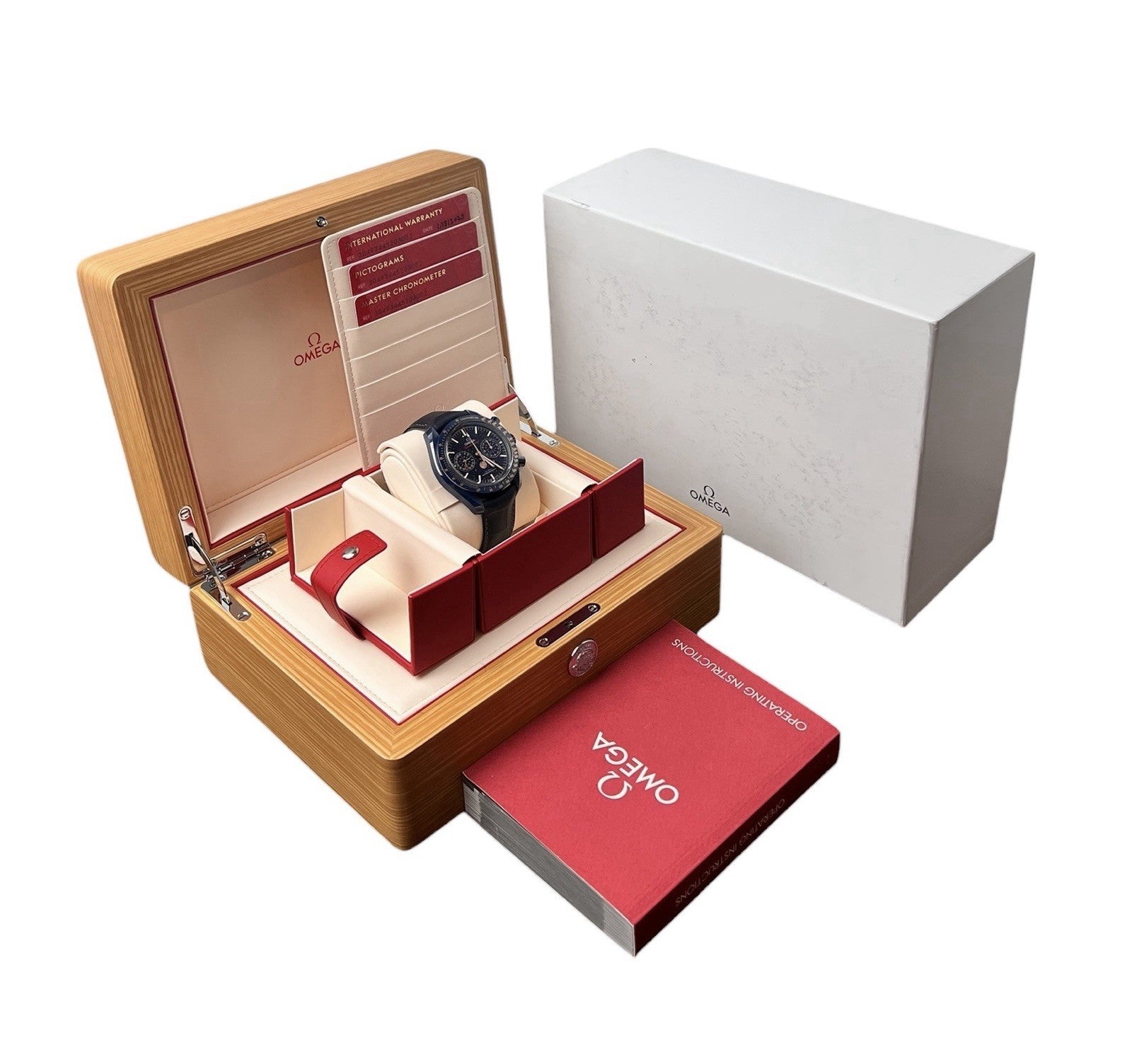 Omega Speedmaster Moonphase 304.93.44.52.03.002 Blue Side Of The Moon Aventurine