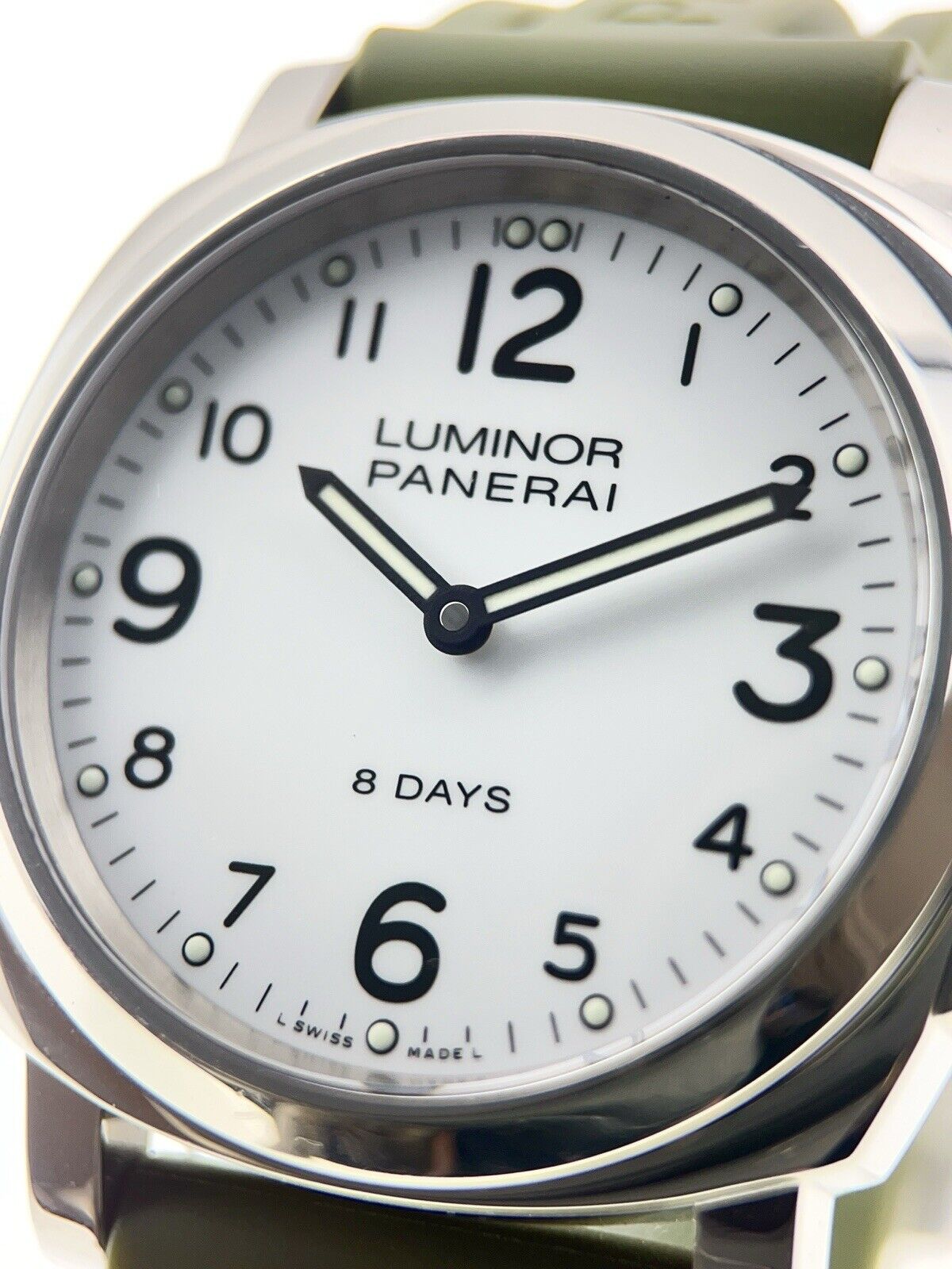 Panerai Luminor Base 8 Days Steel White Dial 44mm Manual Wind Men’s PAM00561