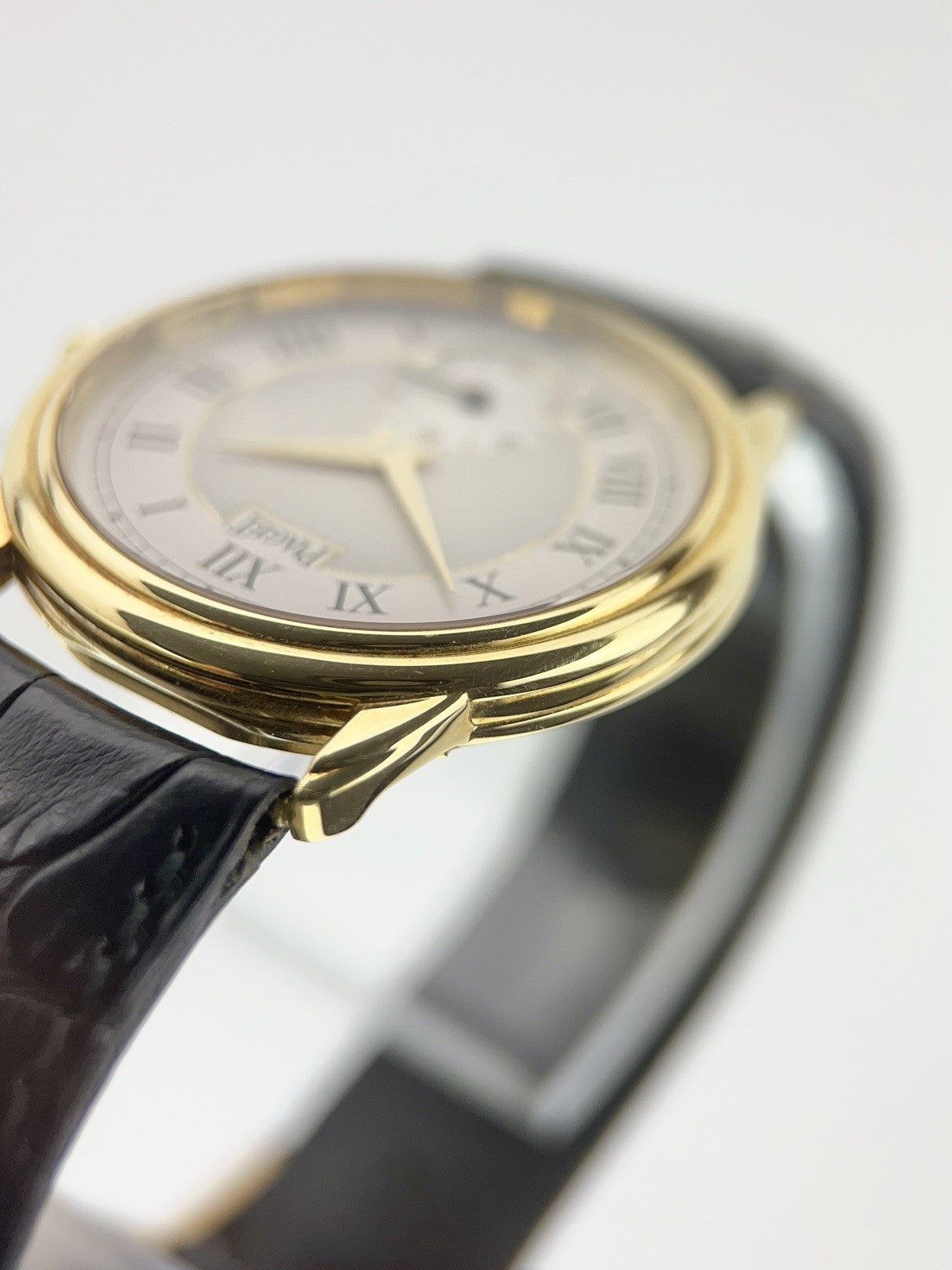 Piaget Gouverneur 18k Yellow Gold Silver Dial 34mm Manual Wind Men's Watch 15968