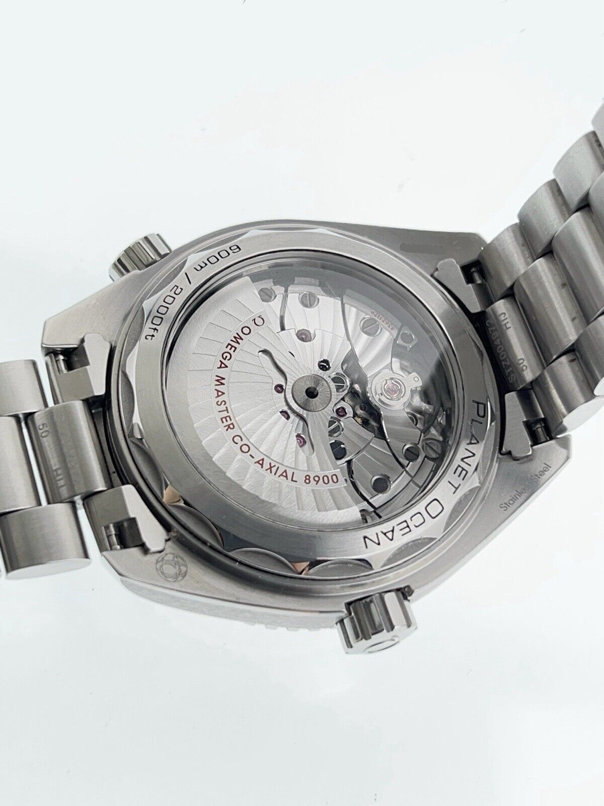 Omega Seamaster Planet Ocean Steel White Dial 43.5mm Auto 215.30.44.21.04.001