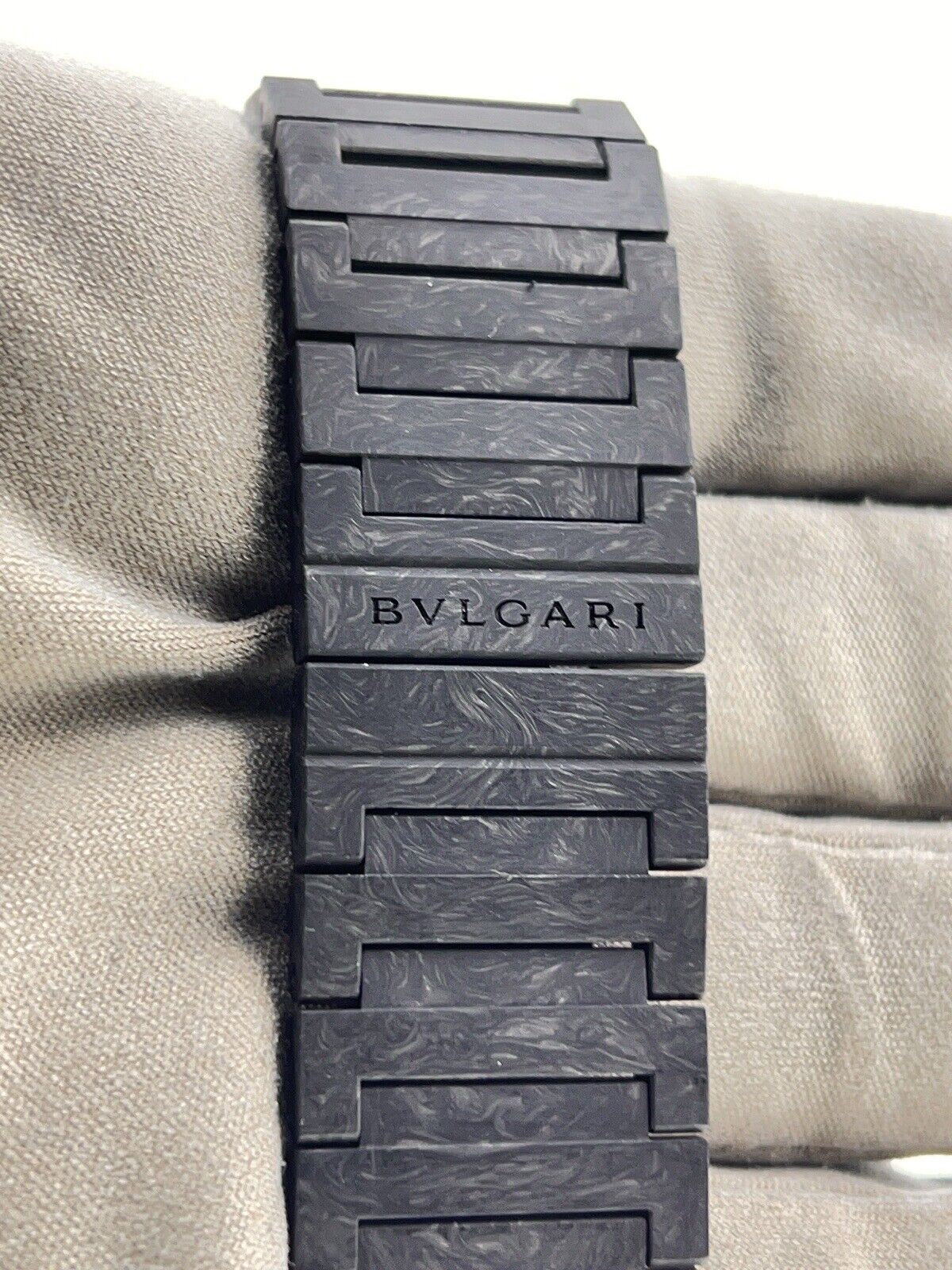 NEW 2023+ Bulgari Octo Finissimo 103779 40MM Black Dial Carbon Gold - Box/Papers