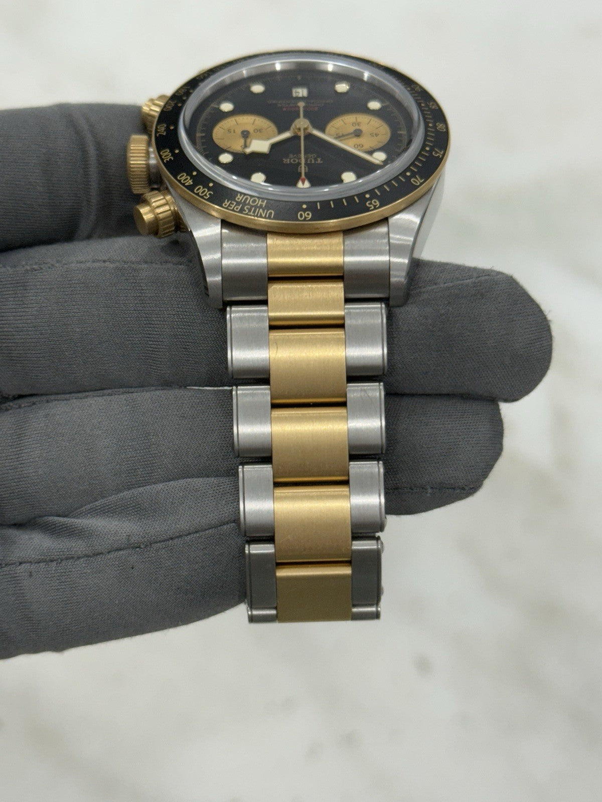 2024 Tudor Black Bay Chronograph S&G 41MM Two Tone Watch 79363N - Box/Papers