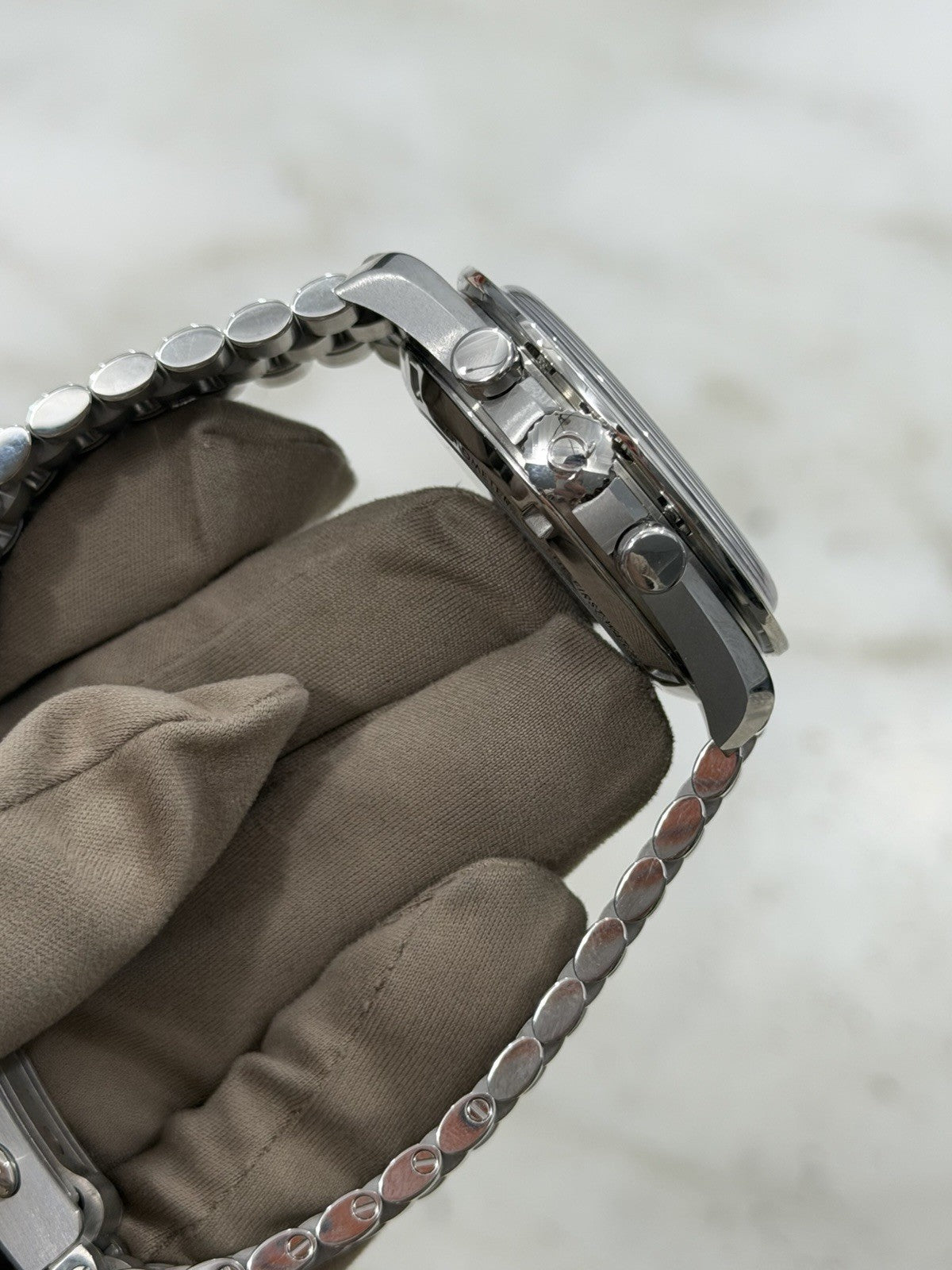 2025 Omega Speedmaster White Dial 42mm Manual Wind Men's 310.30.42.50.04.001