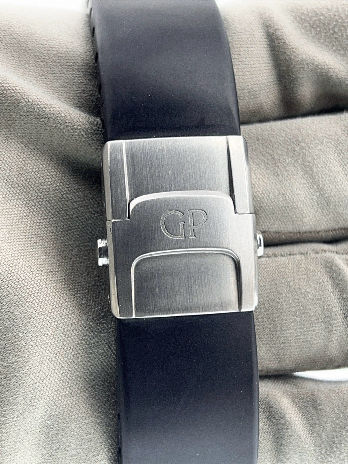 Girard Perregaux Stainless Steel Black Dial 43mm Automatic Men’s Watch 49930