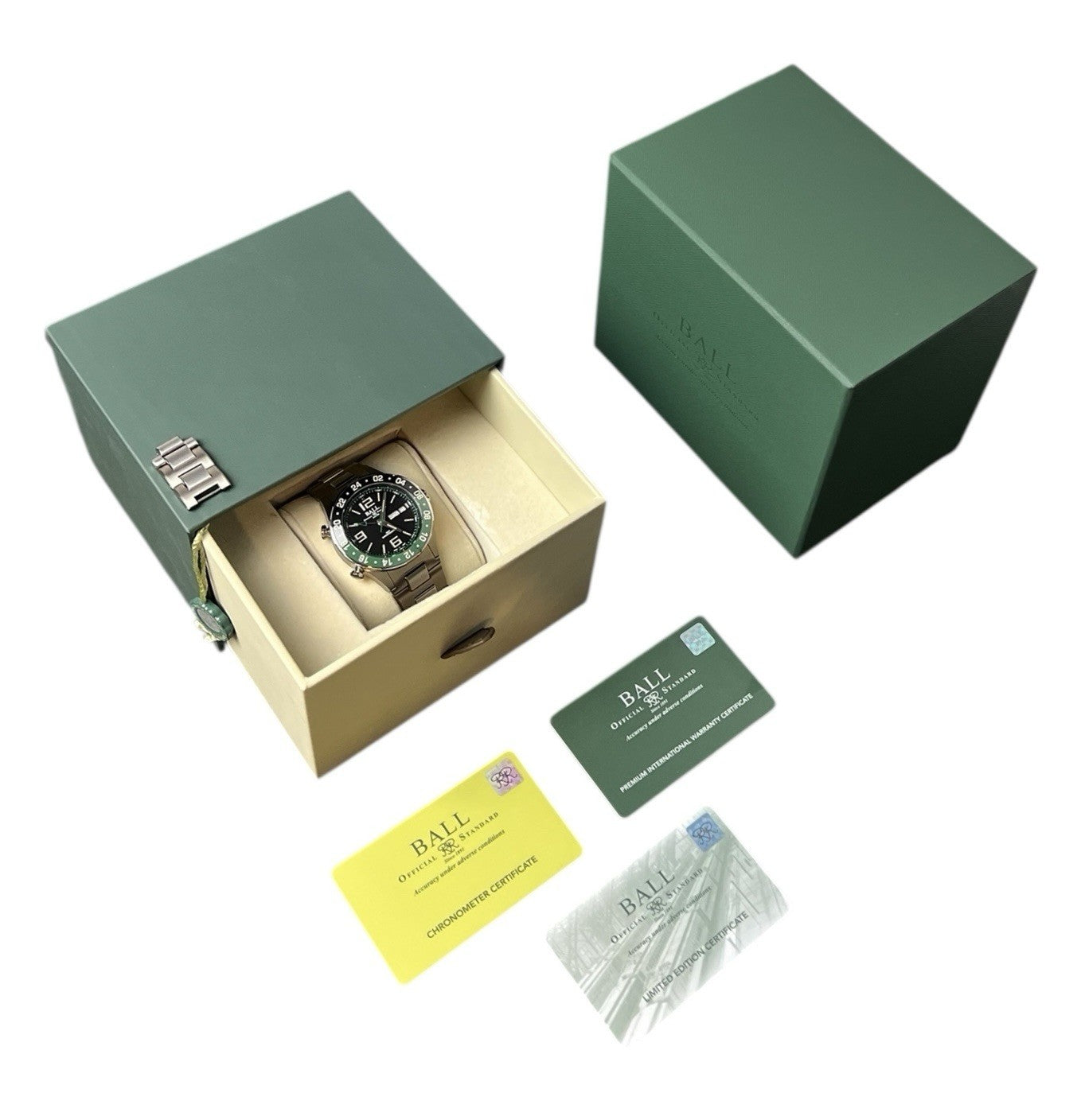 Ball Roadmaster Titanium Black Dial 40mm Automatic Movement Mens Watch DG3000A