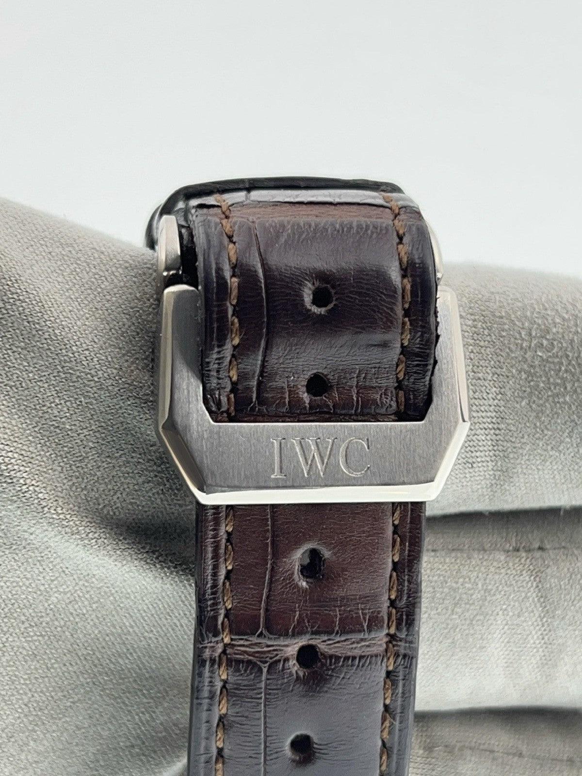 IWC Big Pilot 18k White Gold Grey Dial 46mm Automatic Mens Watch IW500402