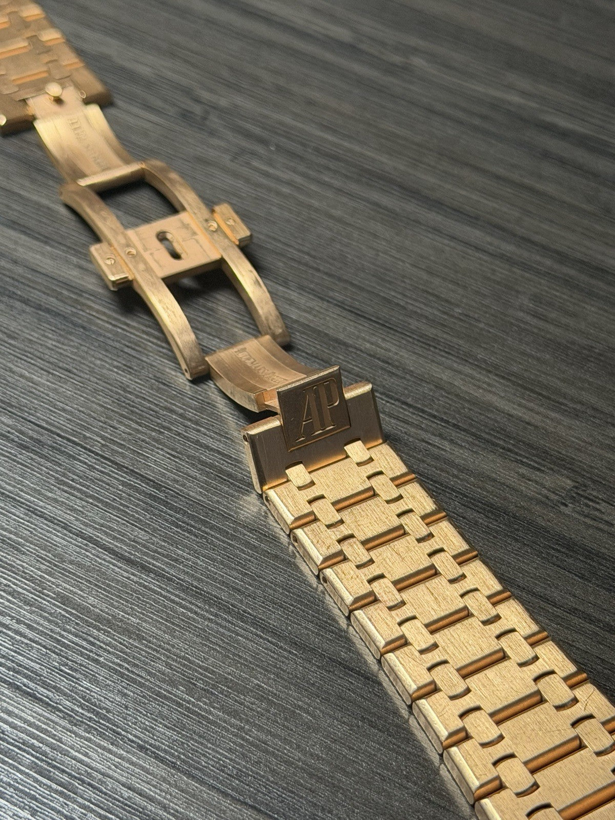 Audemars Piguet Royal Oak 18K Rose Gold Bracelet 26mm