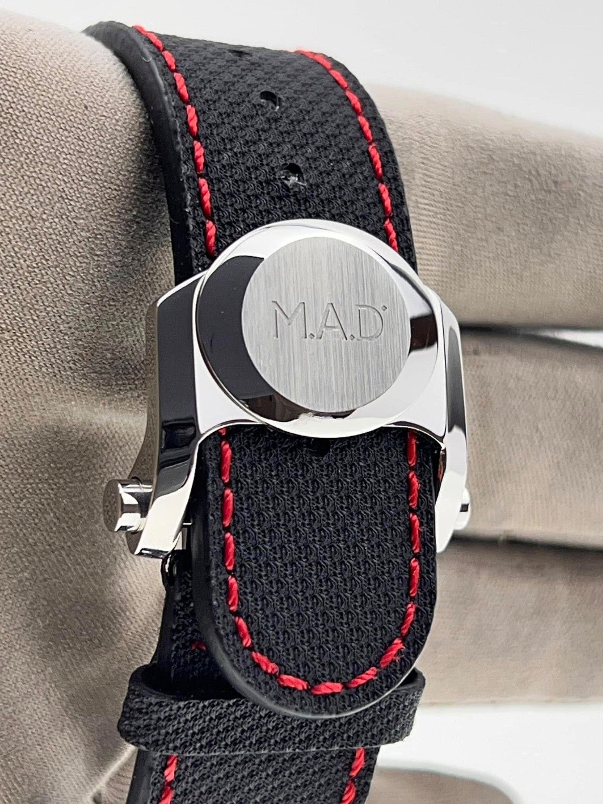 MB&F M.A.D 1 Stainless Steel Red Dial 42mm Automatic Movement Mens Edition 1