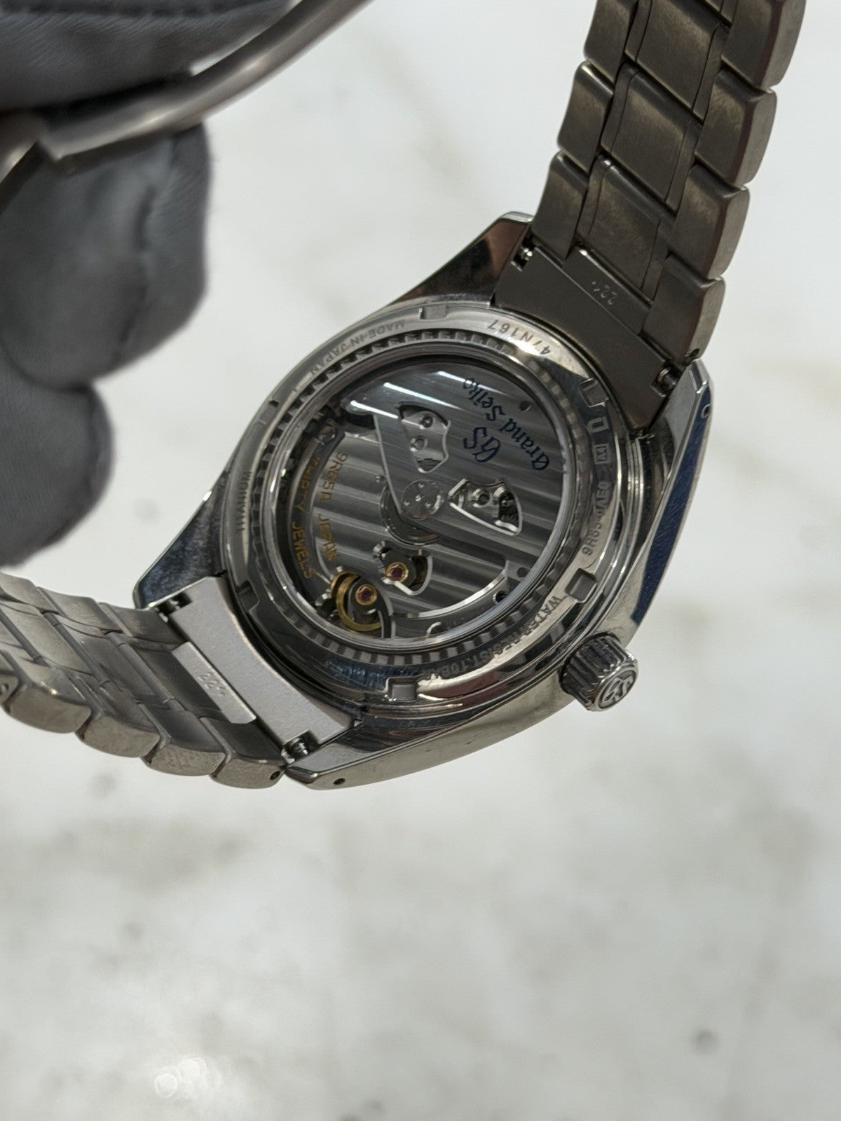 2025 Grand Seiko Spring Drive Snowflake Date Watch SBGA211 Titanium  - Box/Paper