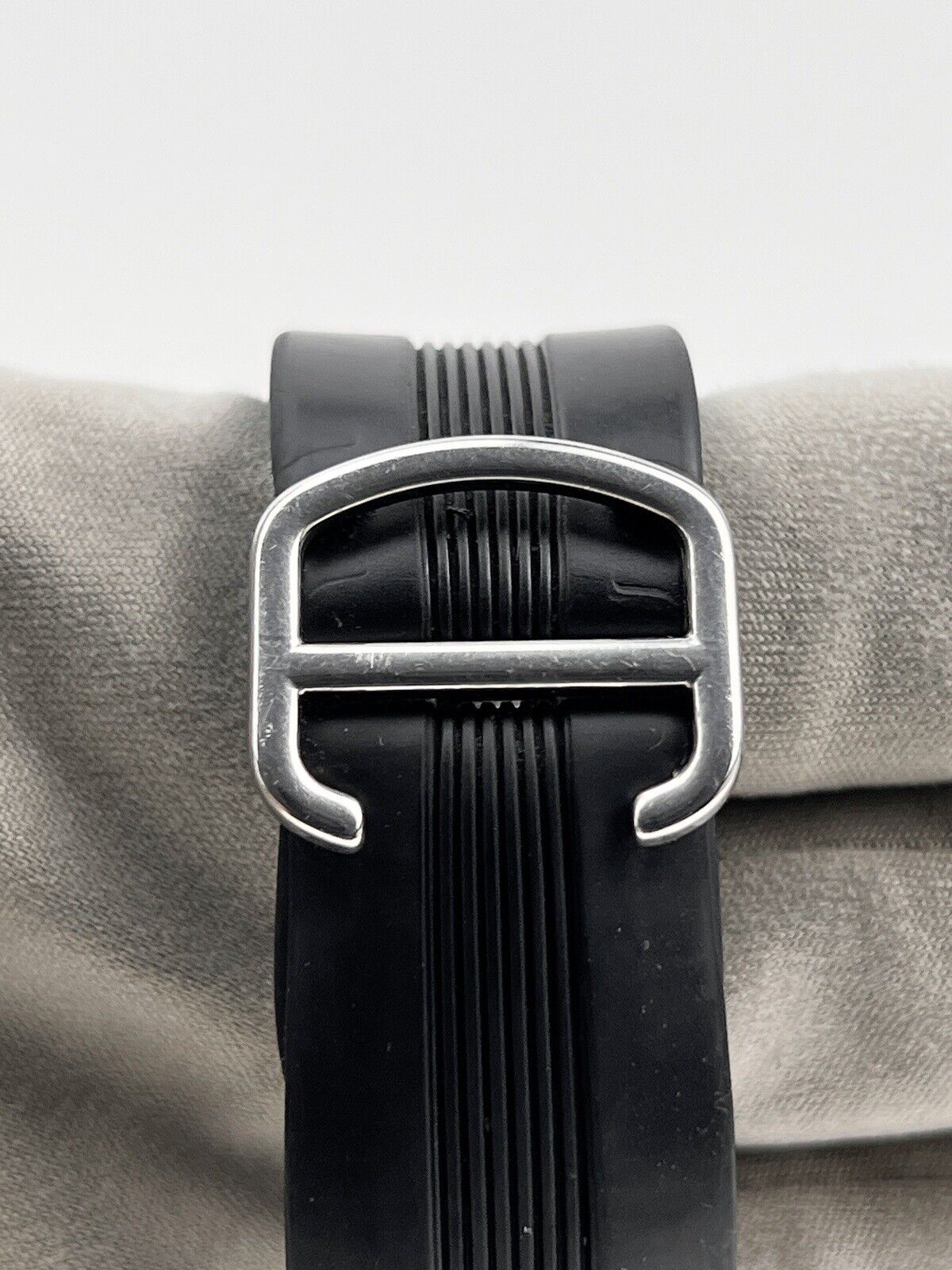 Cartier roadster shop rubber strap