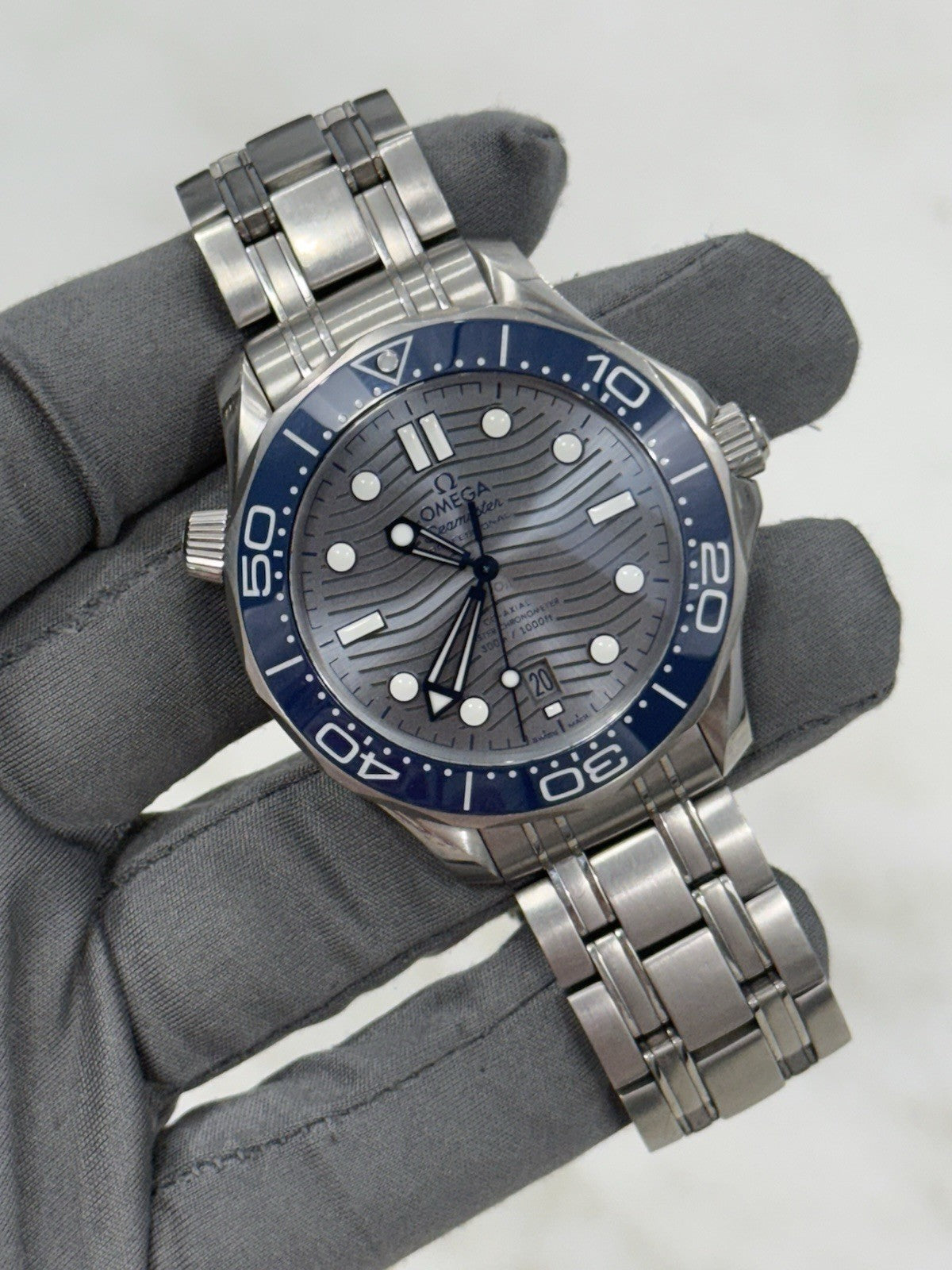 Omega Seamaster Diver 300M Auto Steel Ceramic 42mm Watch 210.30.42.20.06.001