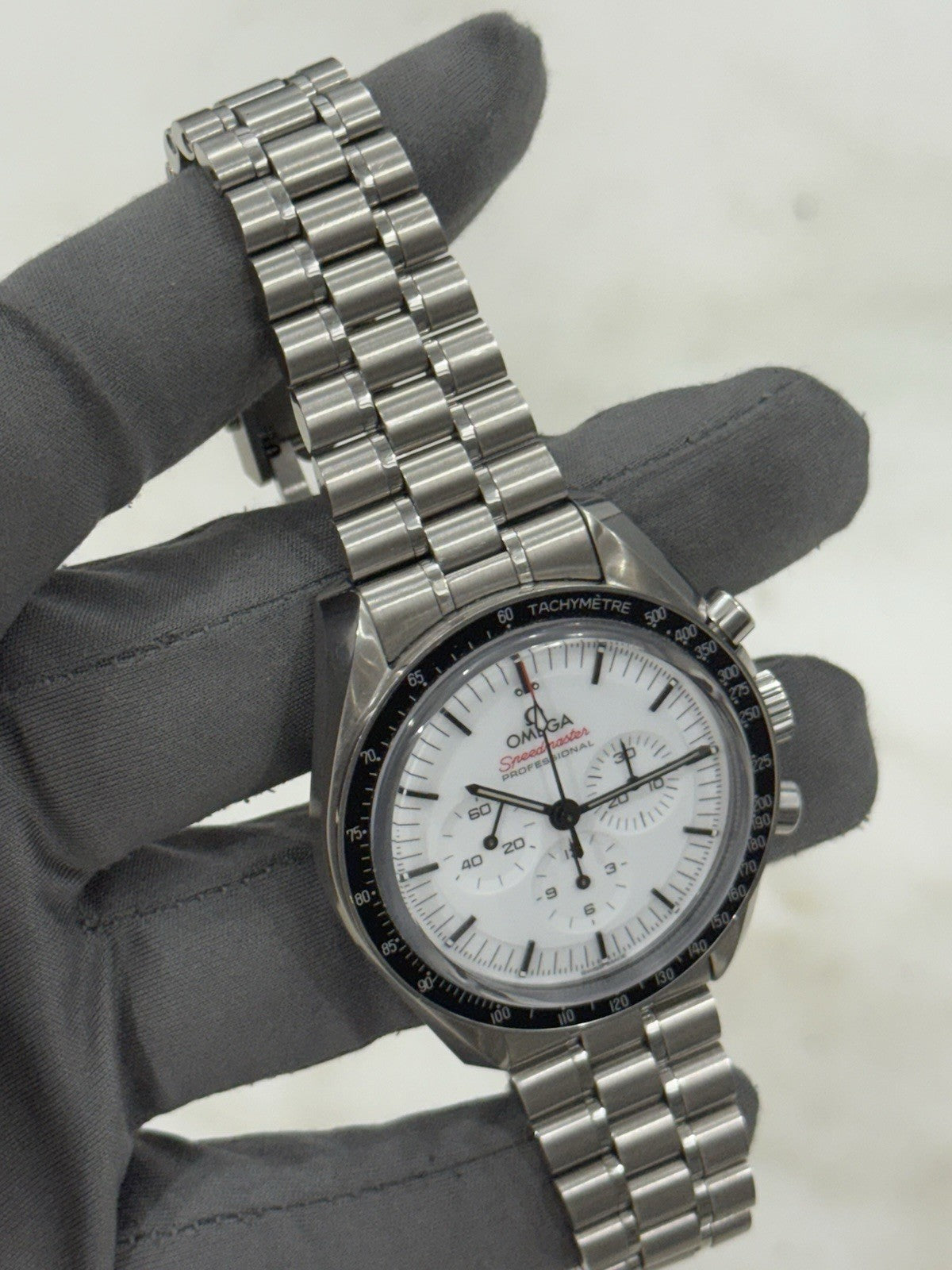 Omega Speedmaster White Dial 42mm Manual Wind Men's 310.30.42.50.04.001