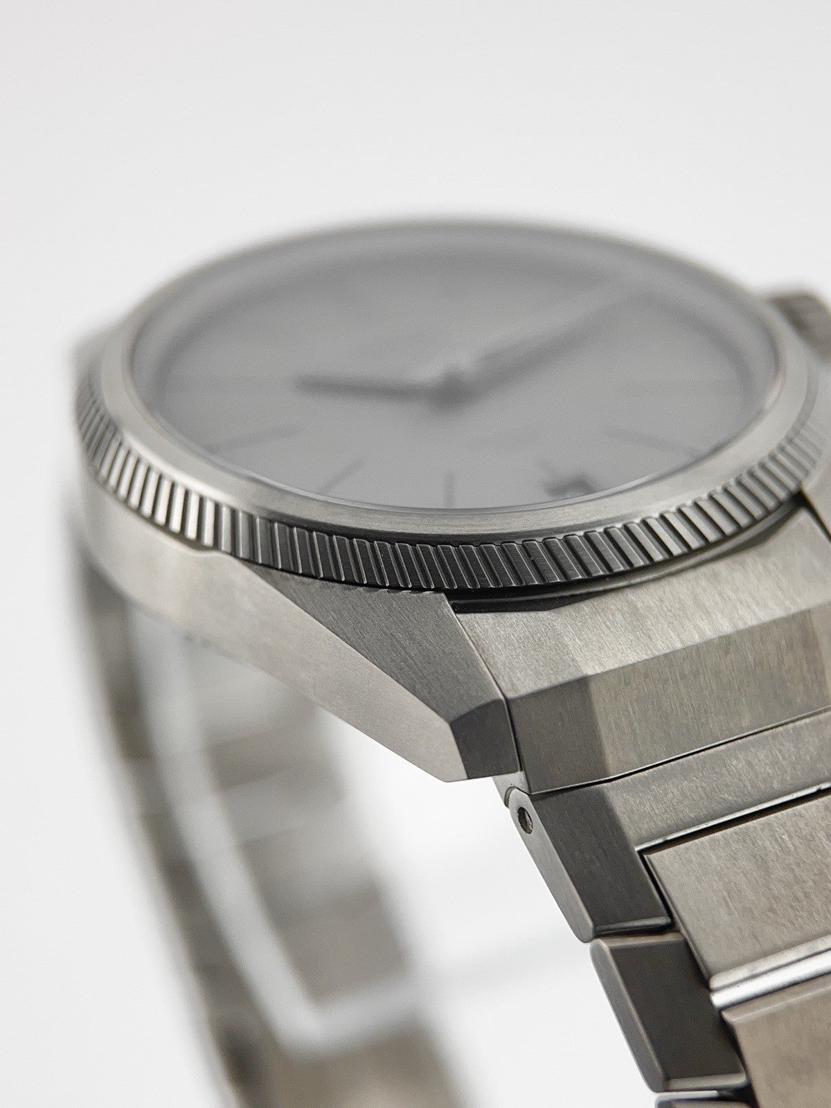 Oris ProPilot X Titanium Grey Dial 39mm Automatic Men's Watch 01 400 7778 7153
