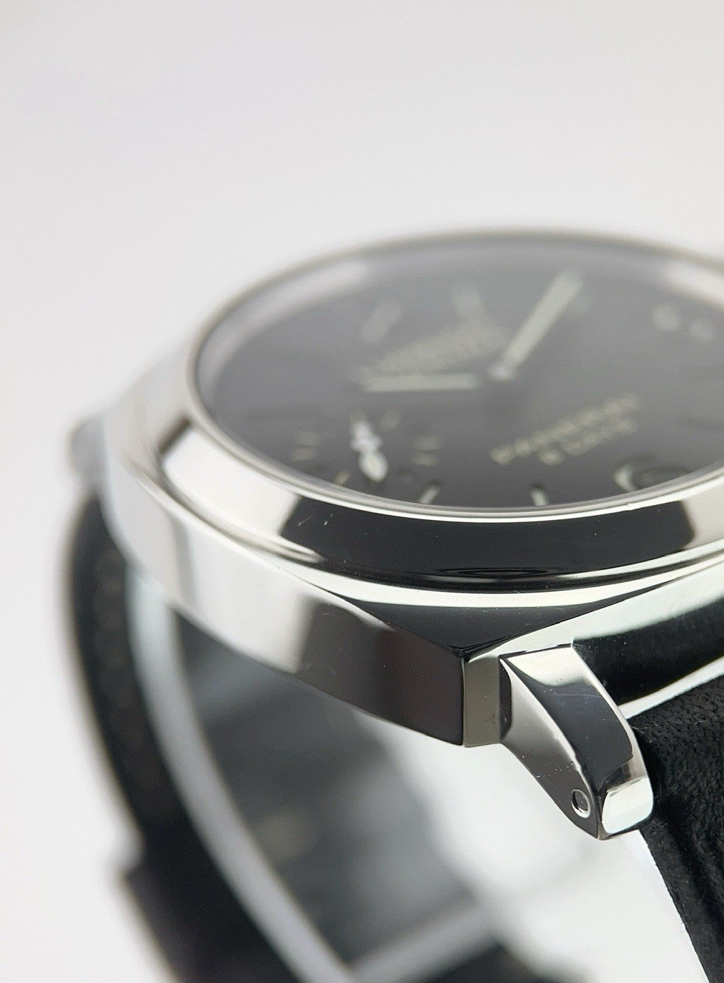 Panerai Luminor Marina Stainless Steel Black Dial 44mm Manual Wind PAM00510