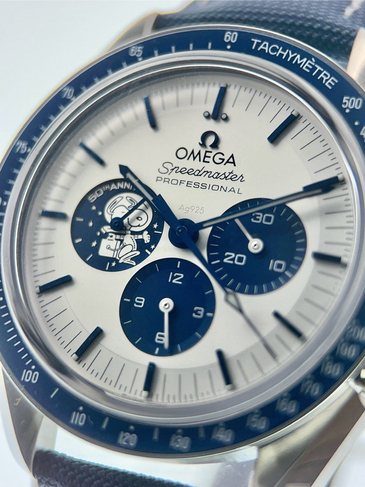Omega Speedmaster Snoopy White Dial 42mm Manual Wind Mens 310.32.42.50.02.00