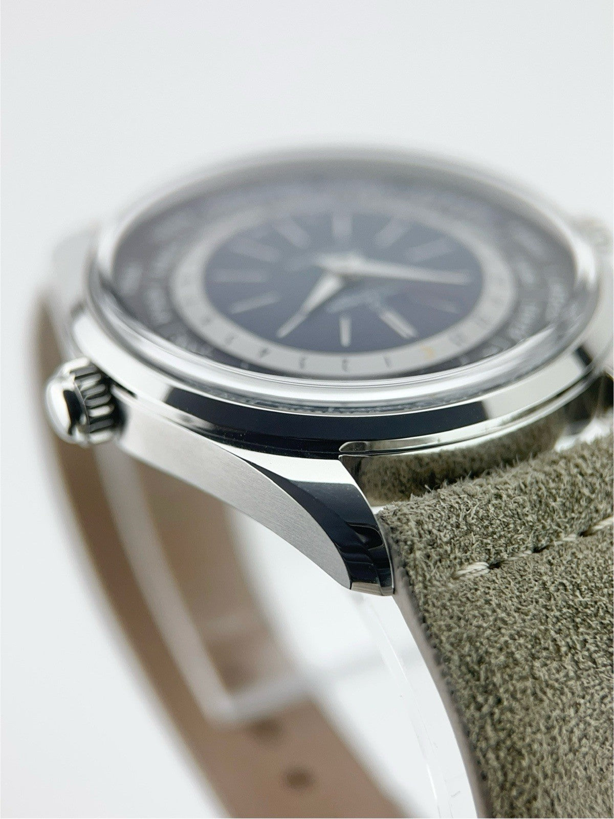 Carl F. Bucherer Heritage Worldtimer Limited Edition For Hodinkee - Box/Papers