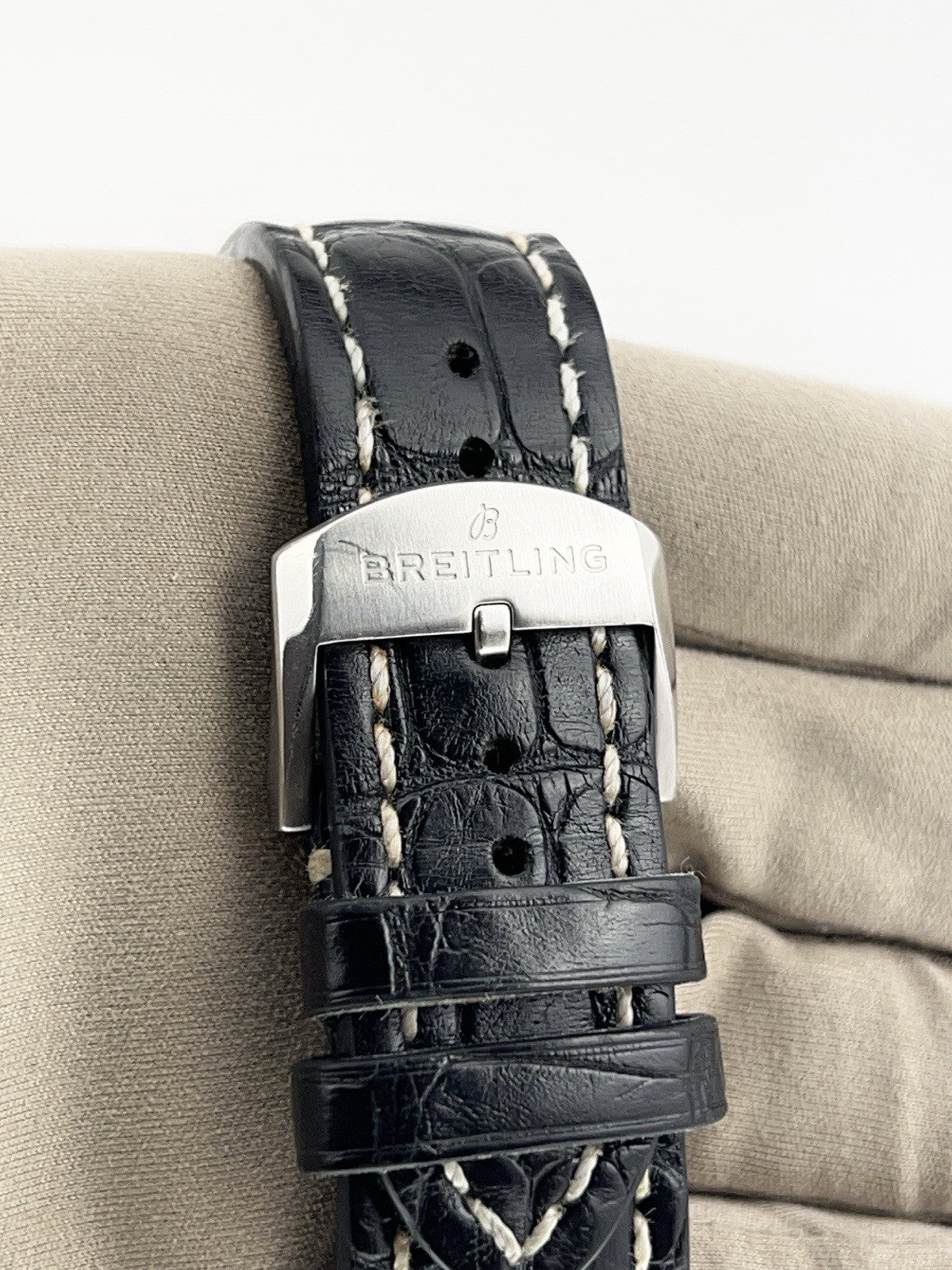 Breitling Stainless Steel Silver Dial 43mm Automatic Movement Men's Watch AB3521