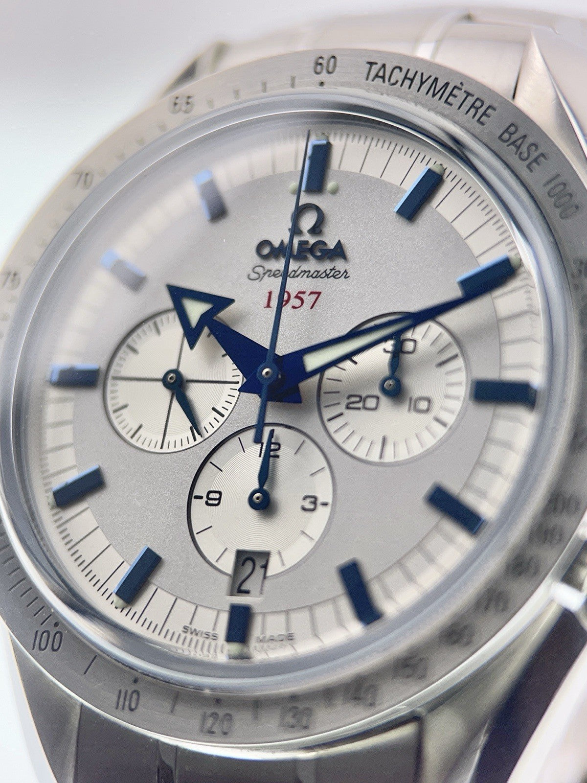 Omega Speedmaster Steel Silver Dial 42mm Automatic Mens 321.10.42.50.02.001
