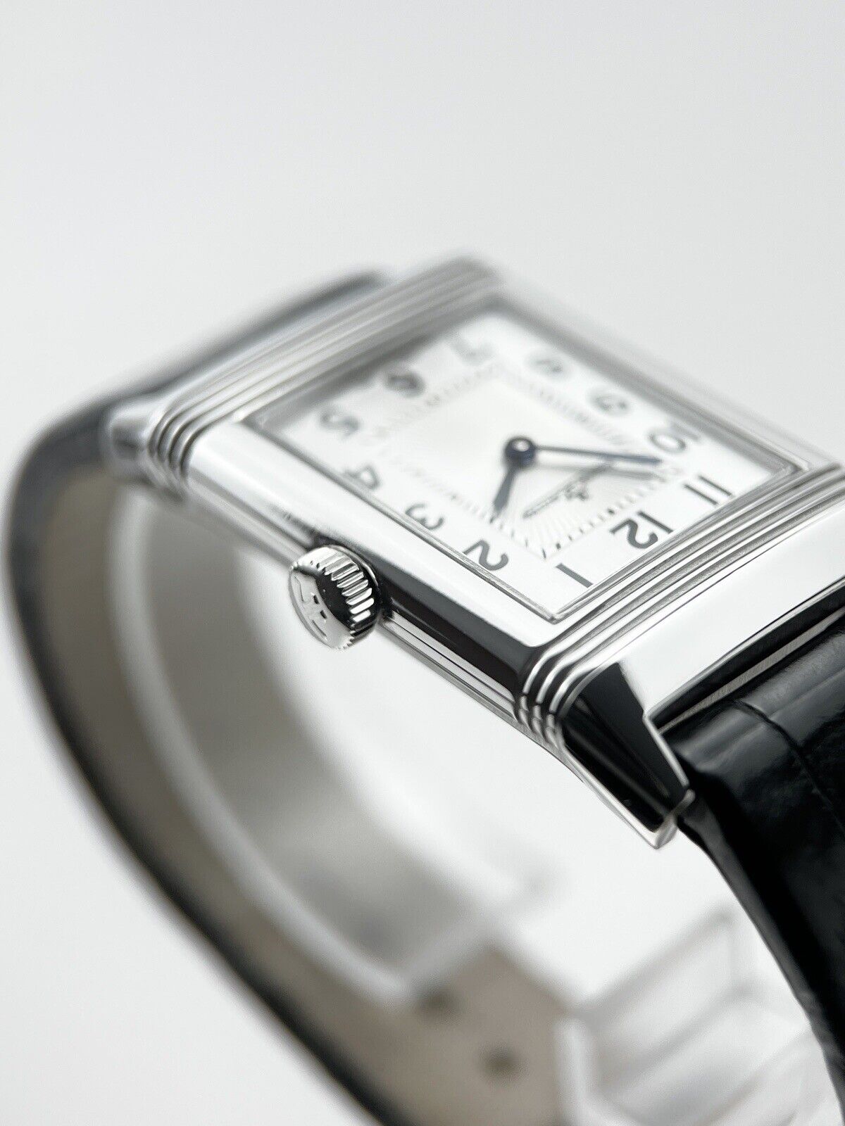 Jaeger-LeCoultre Reverso Classique Manual Wind 212.8.62 Manual Wind 24x40mm