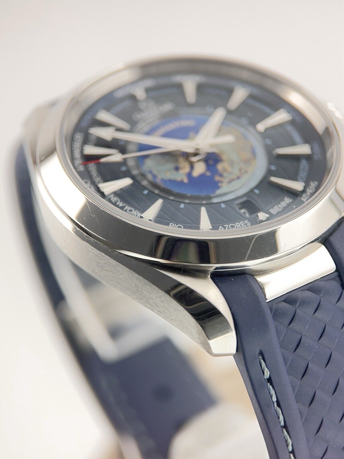 Omega Seamaster Aqua Terra Worldtimer Steel Blue Dial 43mm 220.12.43.22.03.001