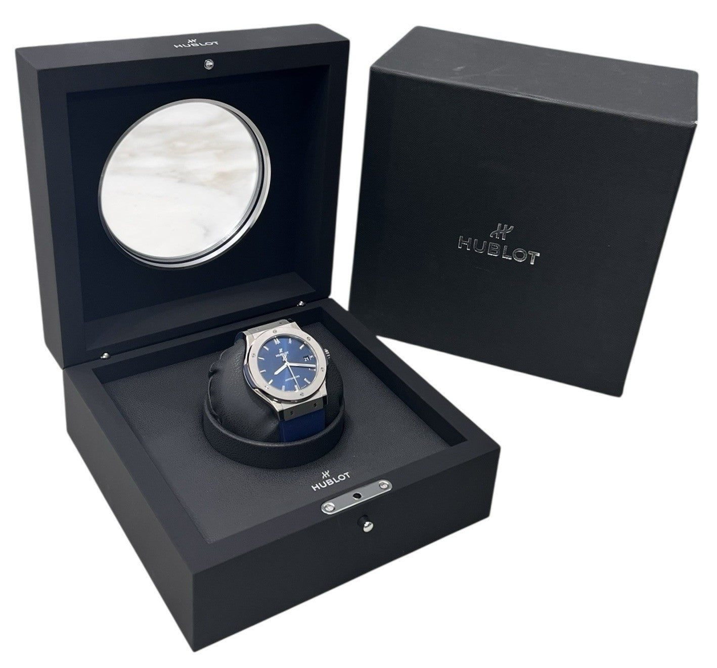 Hublot Classic Fusion Titanium Blue Dial 45mm Automatic Mens 511.NX.7170.RX