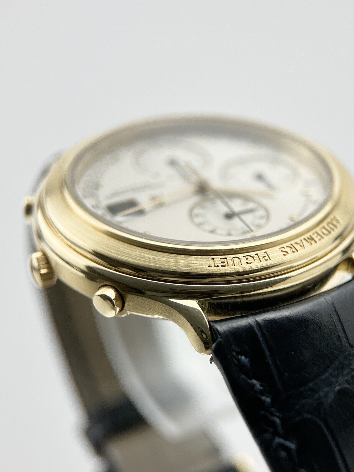 Audemars Piguet 18k Gold Huitieme Chronograph 25644 Automatic Vintage Watch