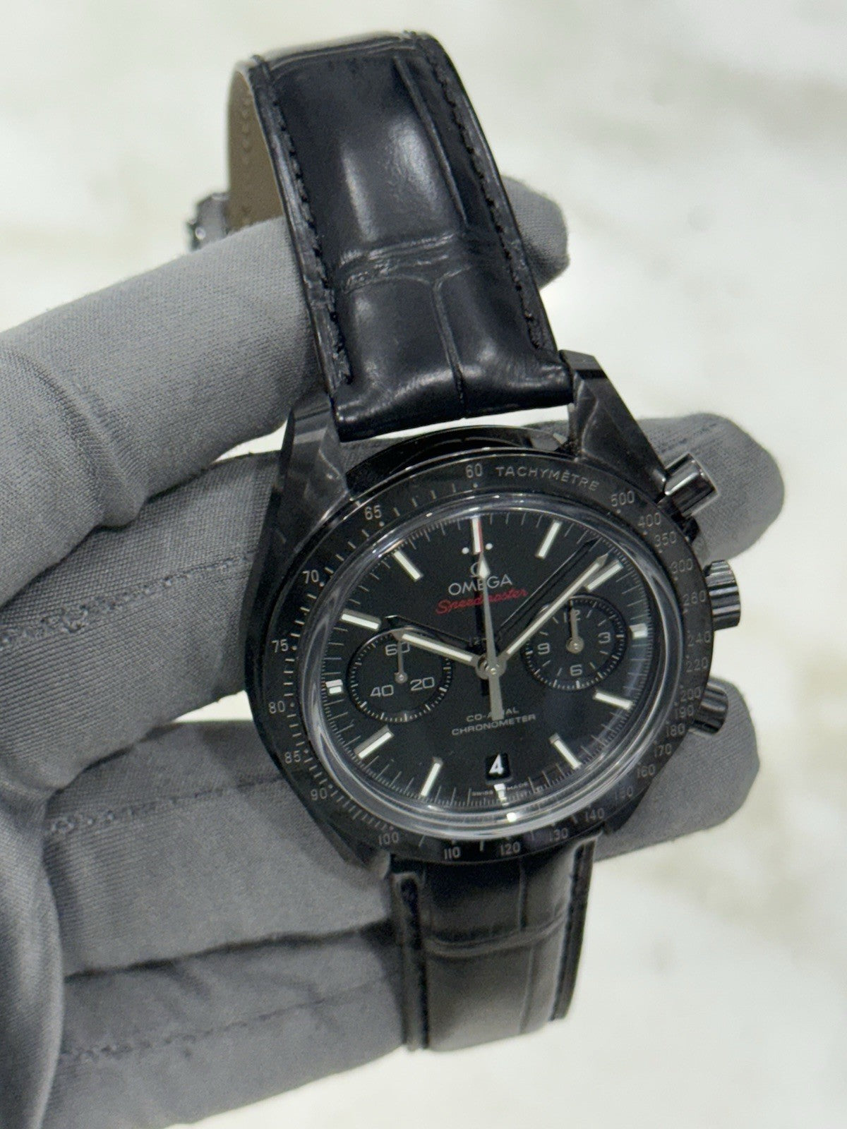 Omega Speedmaster Dark Side 311.92.44.51.01.003