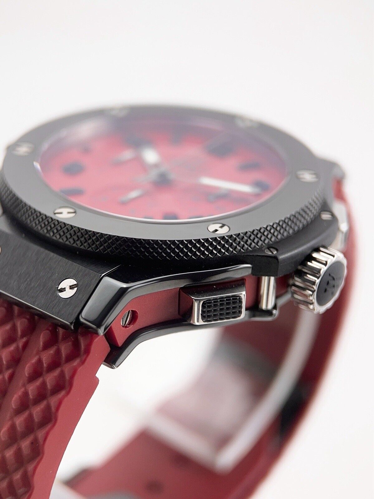 Hublot Big Bang Red Magic Ceramic Black 44mm Automatic Men’s Watch