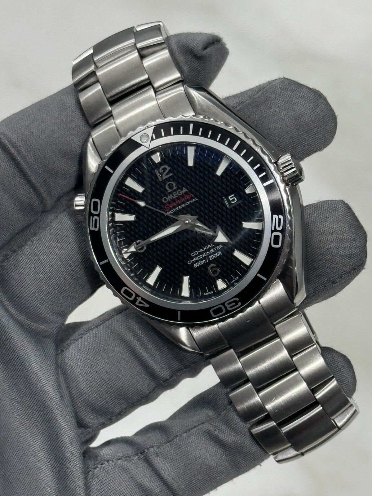 OMEGA Seamaster 007 James Bond Watch Quantum Of Solace - 222.30.46.20.01.001