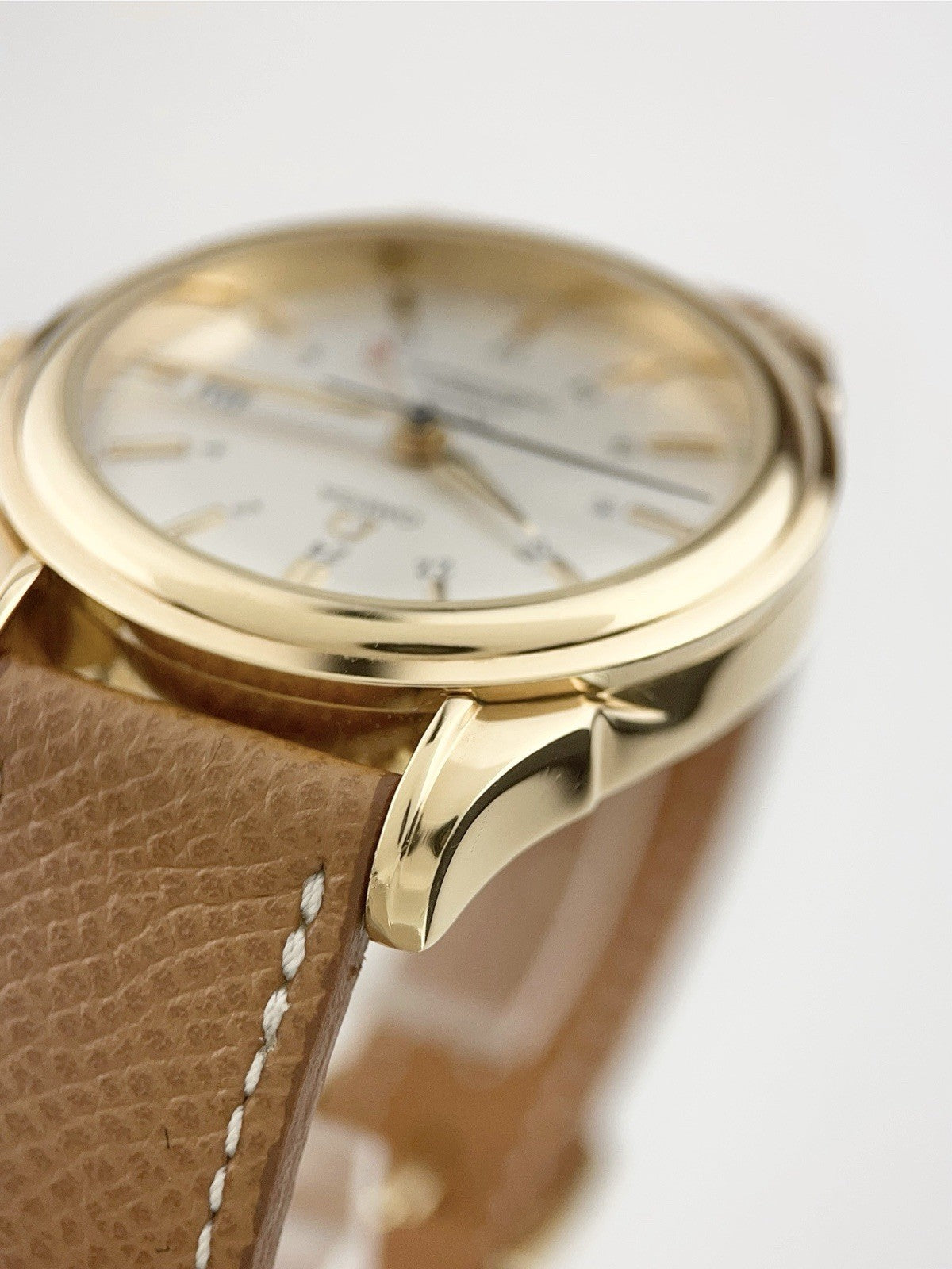 Omega De Ville 18k Yellow Gold Silver Dial 39mm Automatic Men’s Watch 4633.30.31