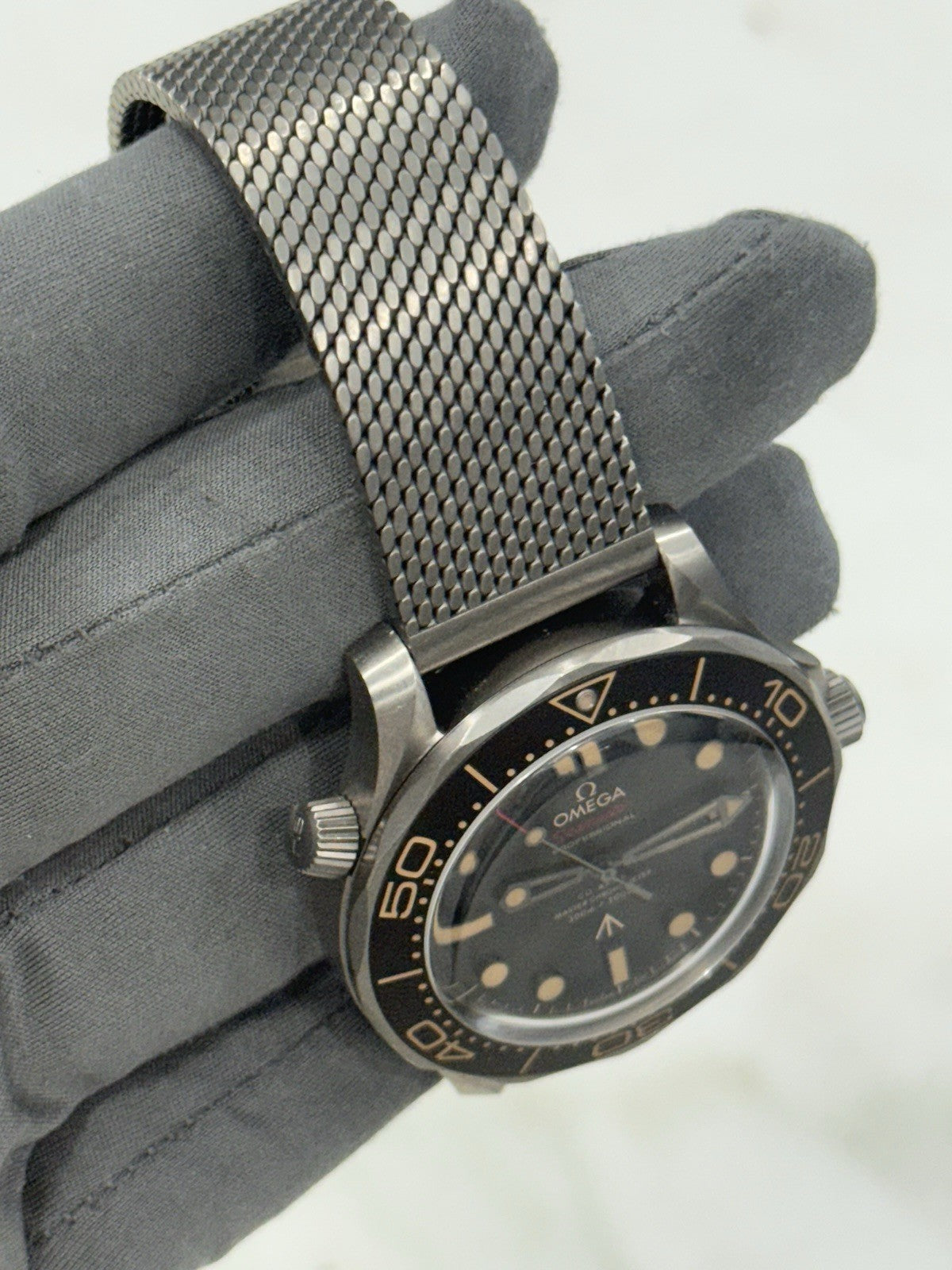 Omega Seamaster NTTD James Bond 007 No Time To Die 210.90.42.20.01.001