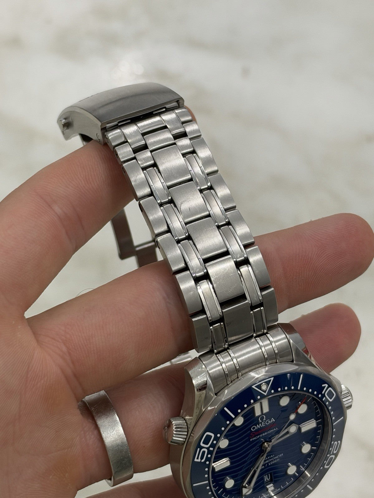 Omega Seamaster Wave 300m Diver Blue Ceramic Men's Watch 210.30.42.20.03.001