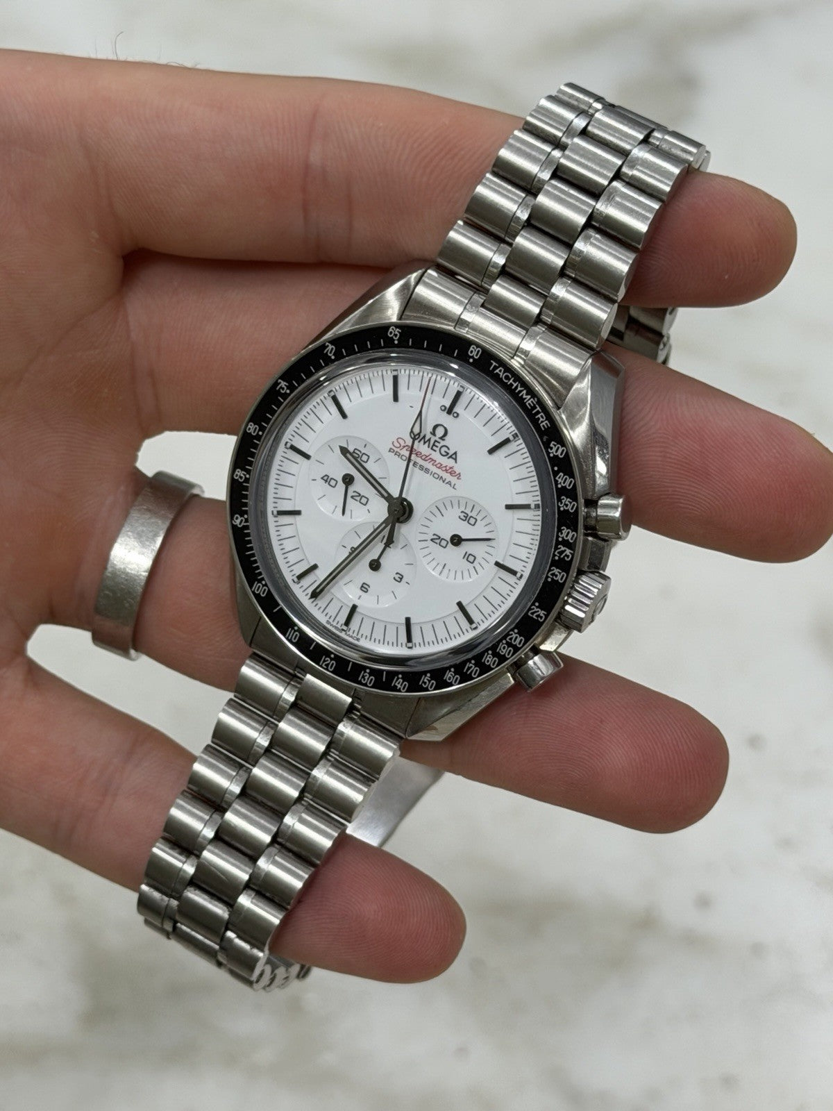 2024 Omega Speedmaster White Dial 42mm Manual Wind Mens 310.30.42.50.04.001