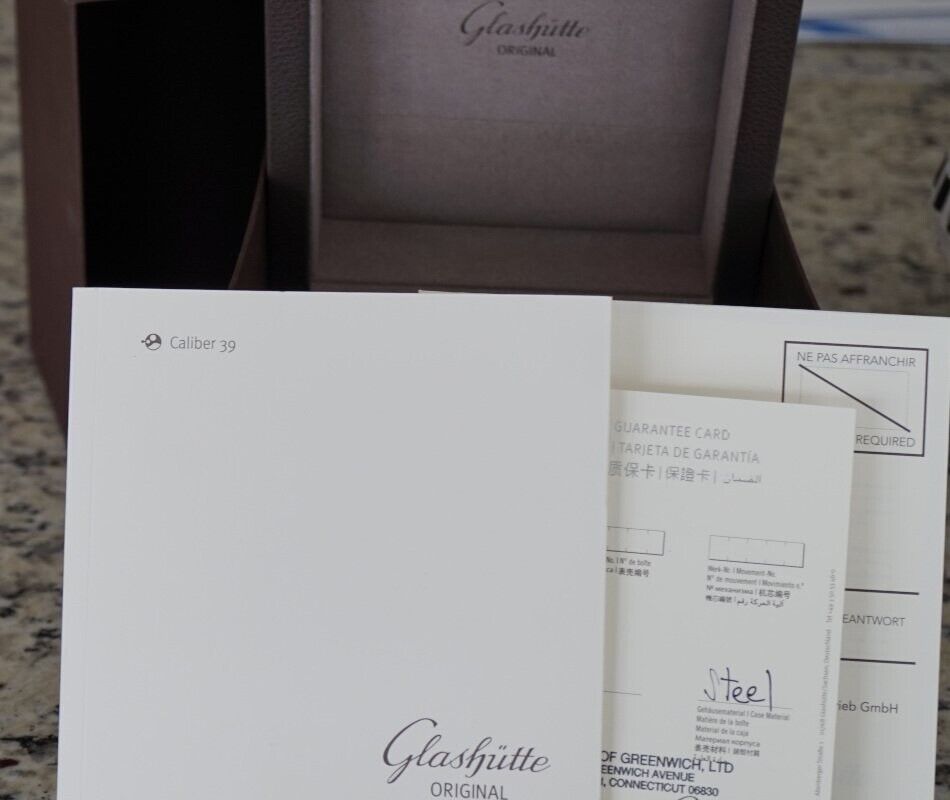 Glashutte Original Senator Sixties Steel Blue Dial Mens Watch - Box & Papers