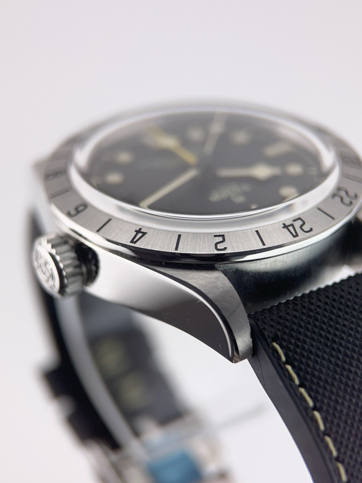 Tudor Black Bay Pro Stainless Steel Black Dial 39mm Automatic Mens Watch 79470
