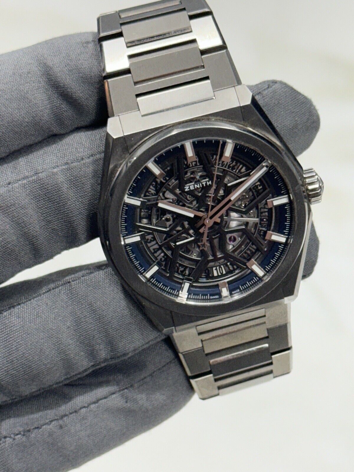 Zenith Defy  Titanium Skeleton Dial 41mm Automatic Men's Watch 95.9000.670