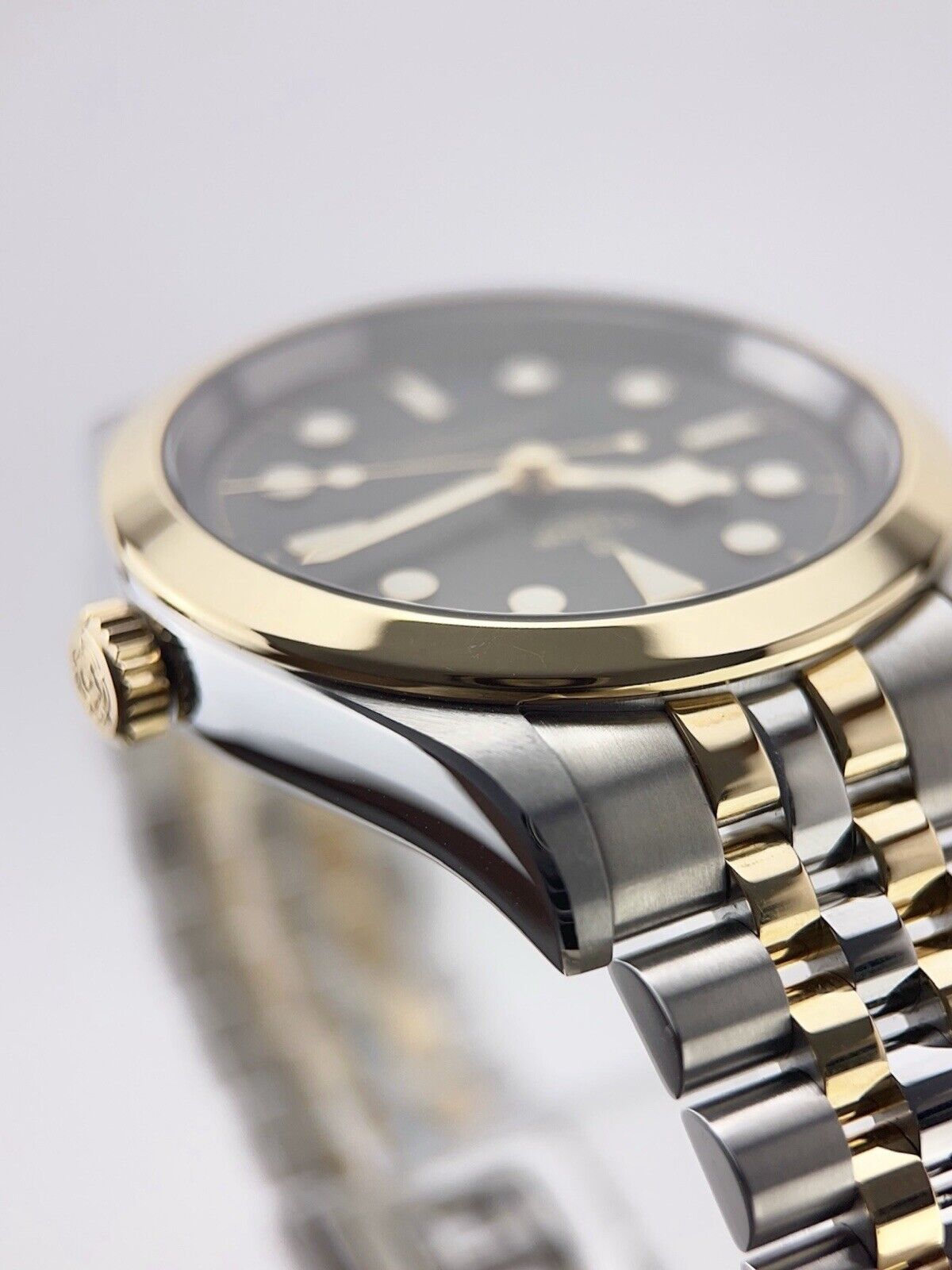 NEW 2025 Tudor Black Bay Steel & Gold Black 41mm Men’s Watch 79683 - Box/Papers